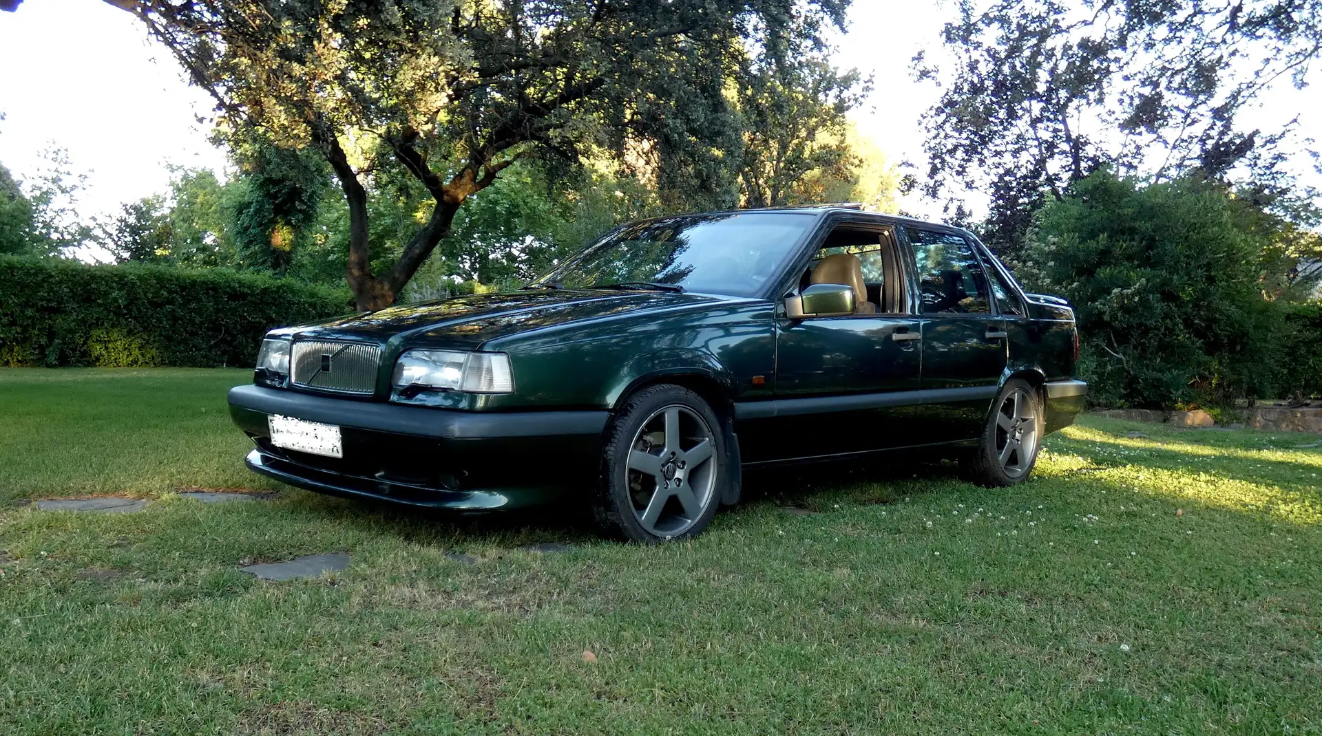 Volvo 850 1995 VOLVO 850 T-5R SEDAN – OLIVE GREEN – MANUAL – Verde - 1