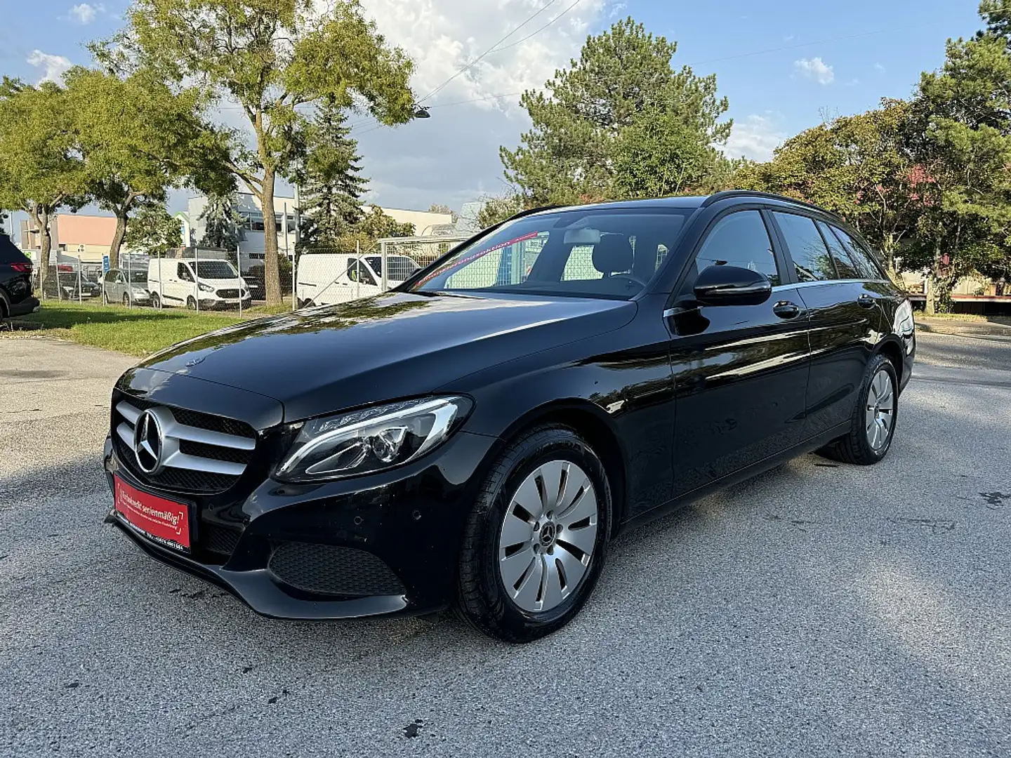 Mercedes-Benz C 200 T BlueTEC A-Edition Plus Aut. / NAVI / LED / Noir - 1