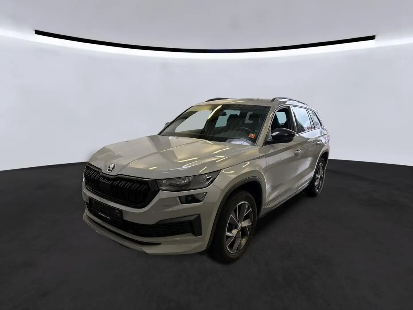 Skoda Kodiaq 2,0l TDI DSG Sportline Gris - 2