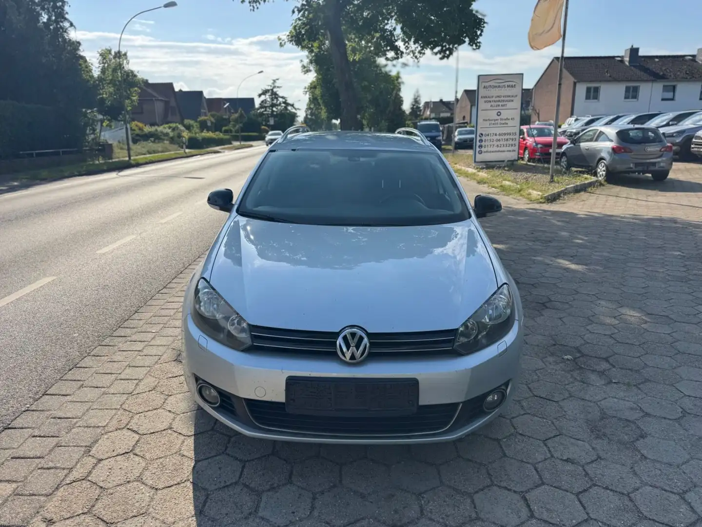 Volkswagen Golf 1.6 TDI BMotion Tech Style Variant*DSG* Argent - 2