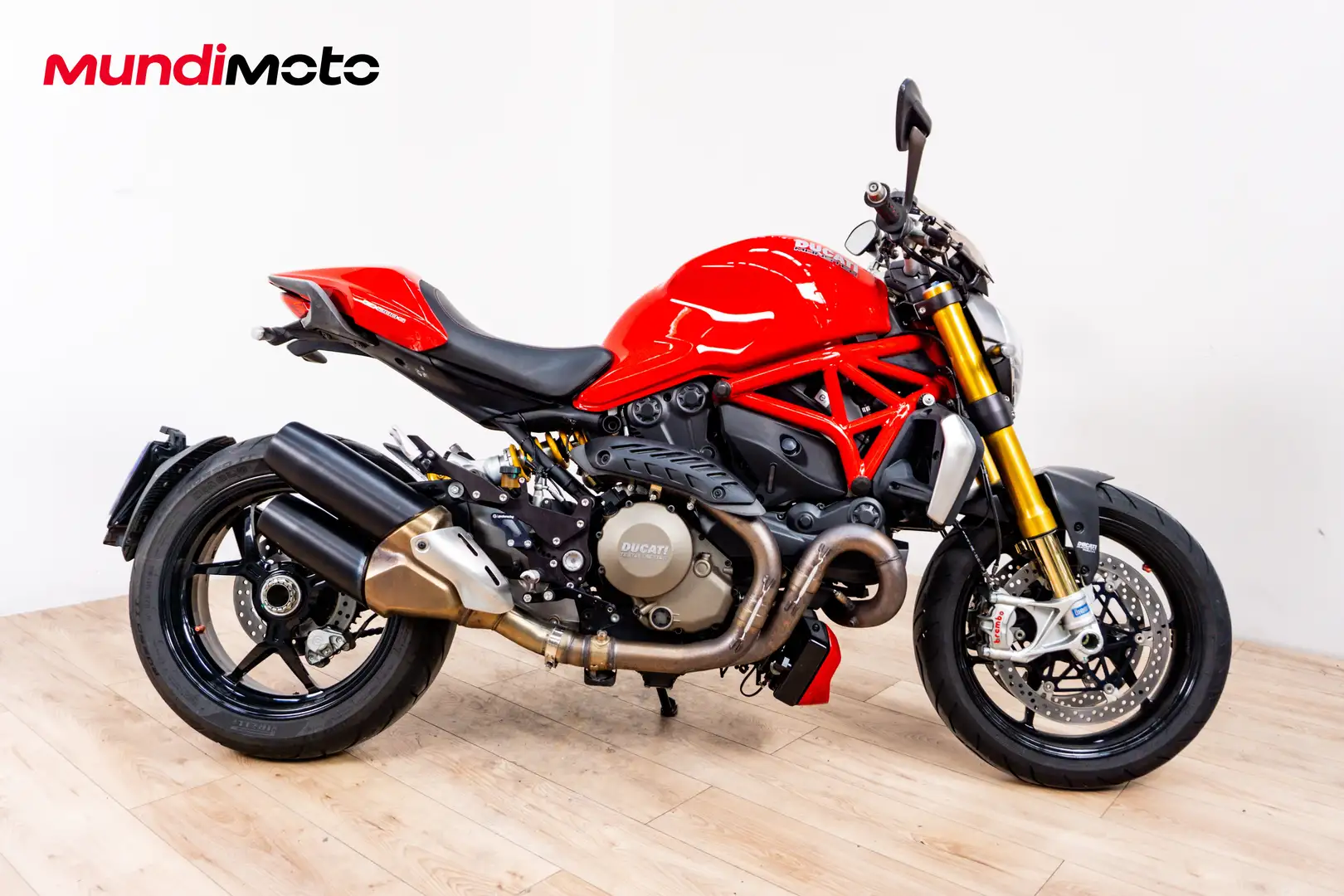 Ducati Monster 1200 - 1