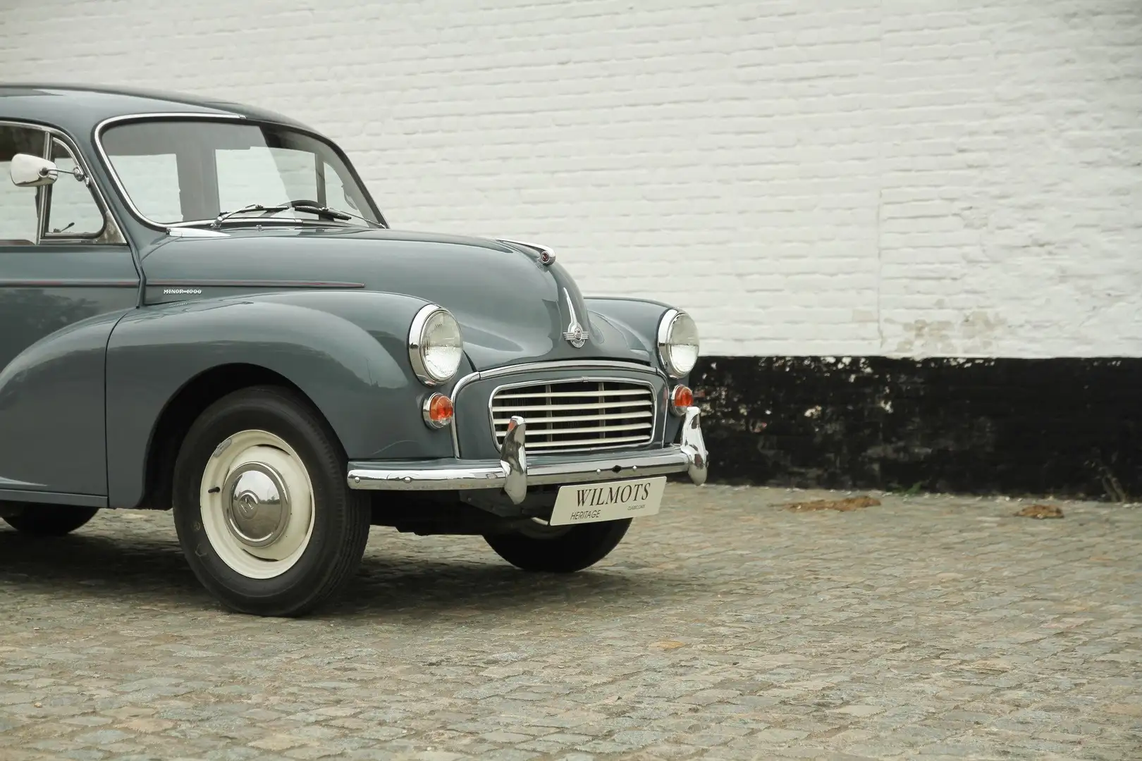 Oldtimer Morris Minor 1000 Traveller LHD Grau - 2