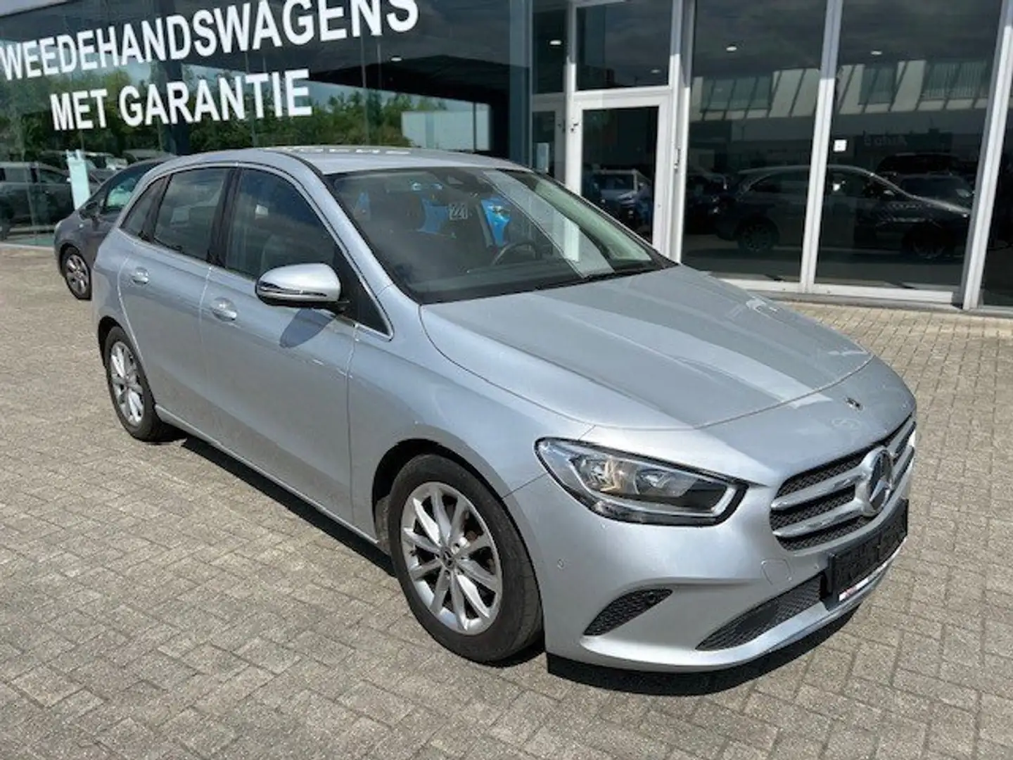 Mercedes-Benz B 180 Automaat, GPS, camera Zilver - 1