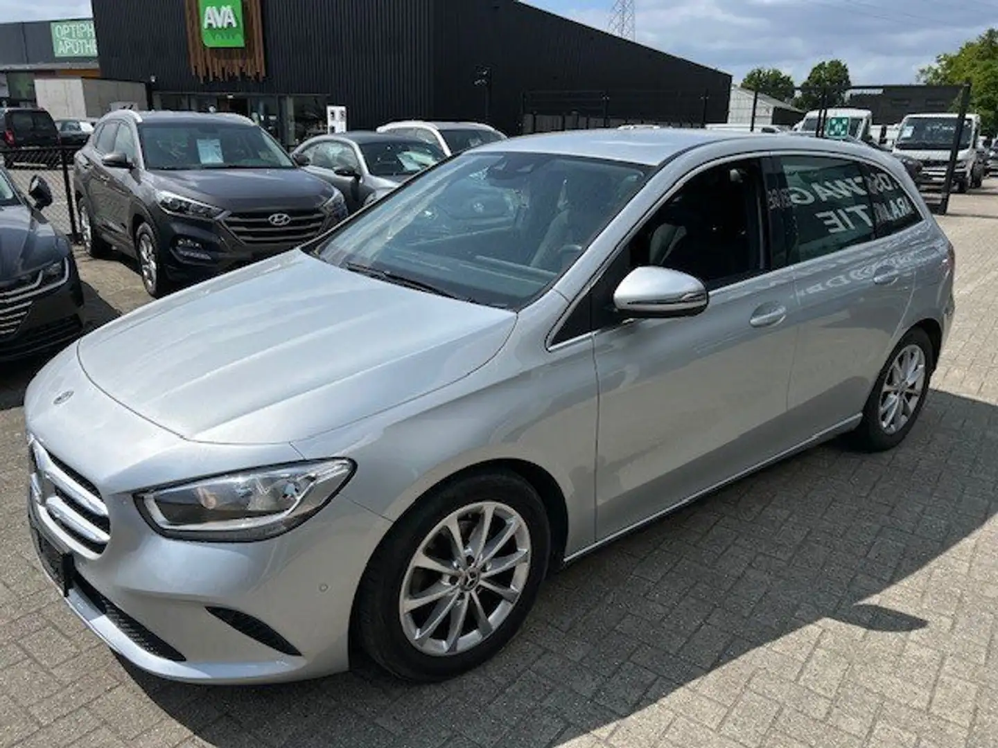 Mercedes-Benz B 180 Automaat, GPS, camera Zilver - 2