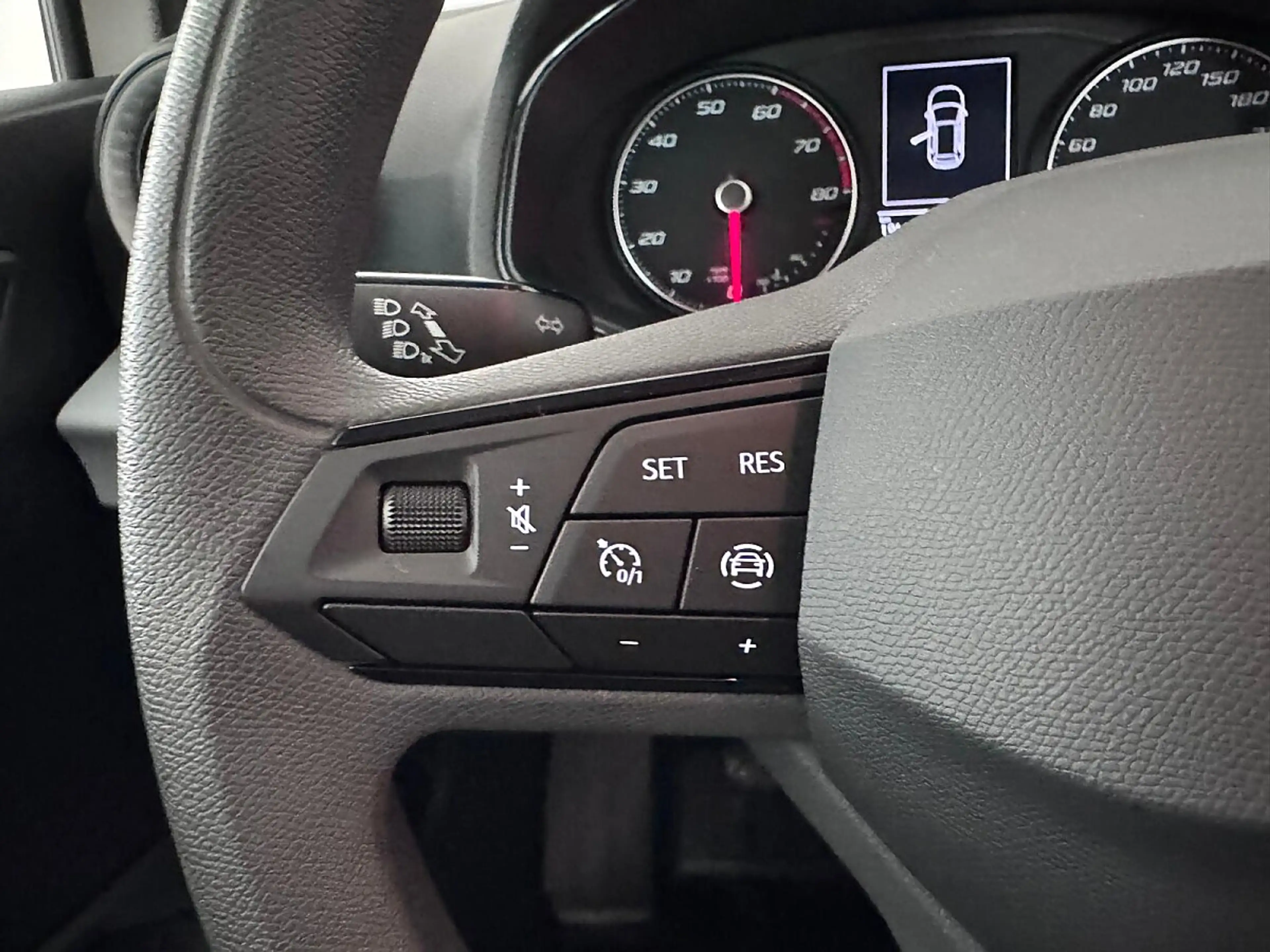 SEAT Arona 1,0 Eco TSI Reference — photo 14