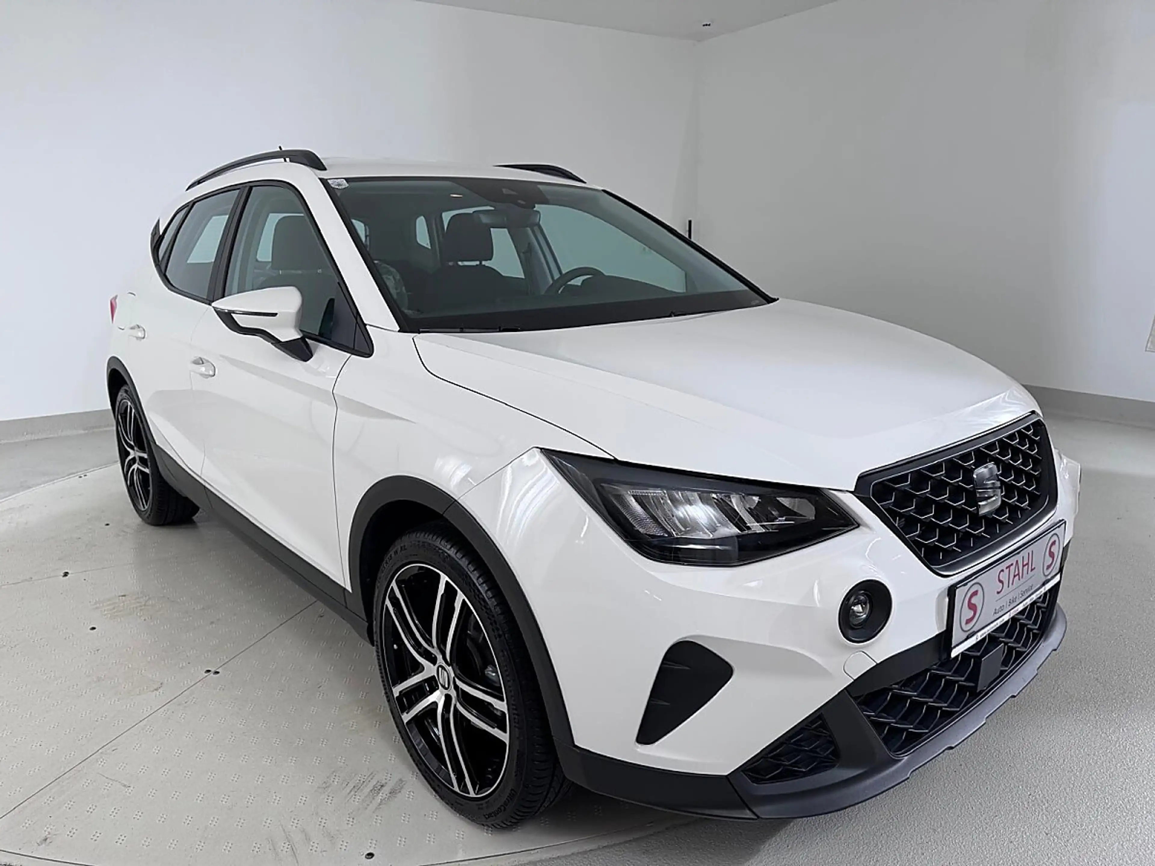 SEAT Arona 1,0 Eco TSI Reference — photo 5