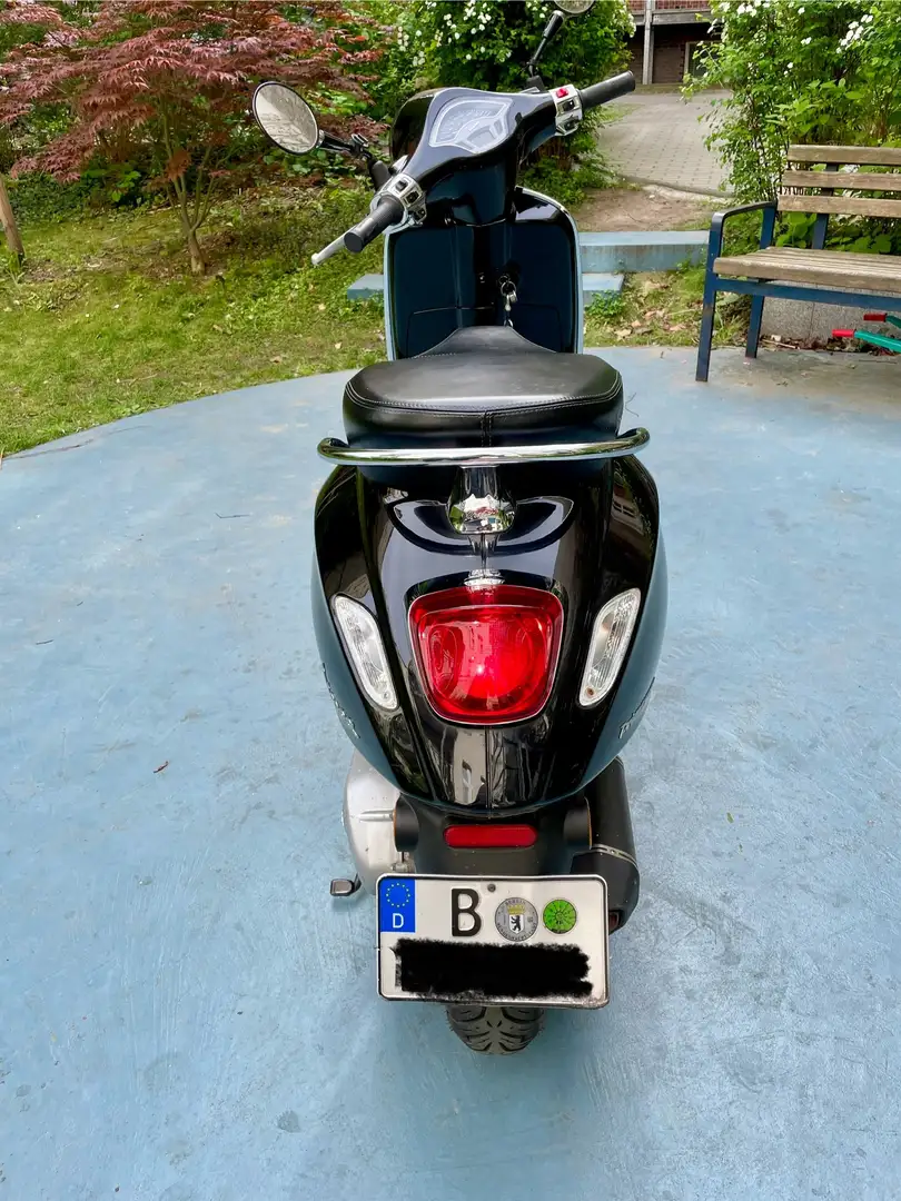 Vespa Primavera 125 180ccm Echtledersitzbank ABS top Zustand Чорний - 2