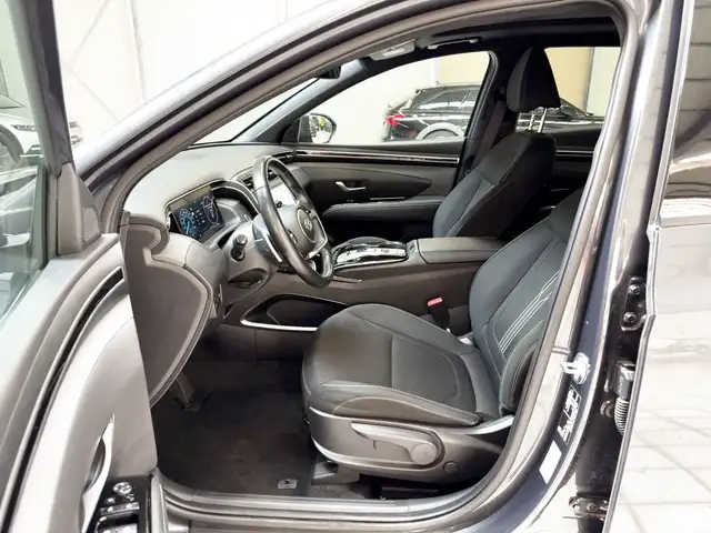 Hyundai Tucson view 8