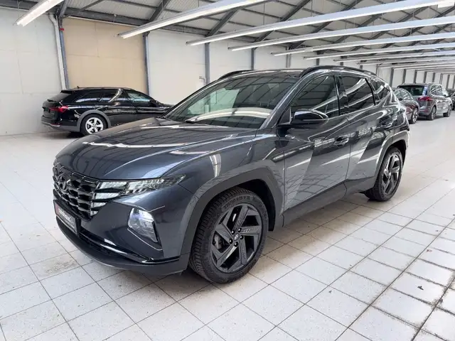Hyundai Tucson view 3