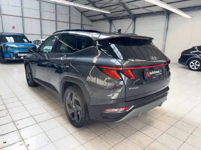 Hyundai Tucson view 4