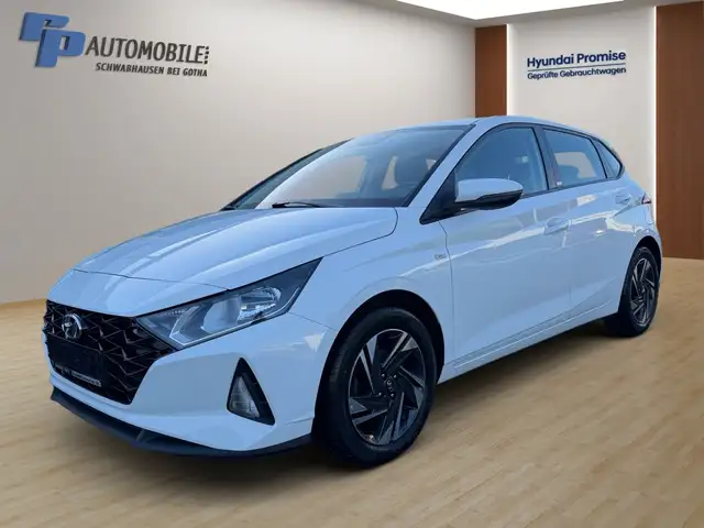 Hyundai i20 1.0 T-GDi 48V Selcet DCT (100PS)