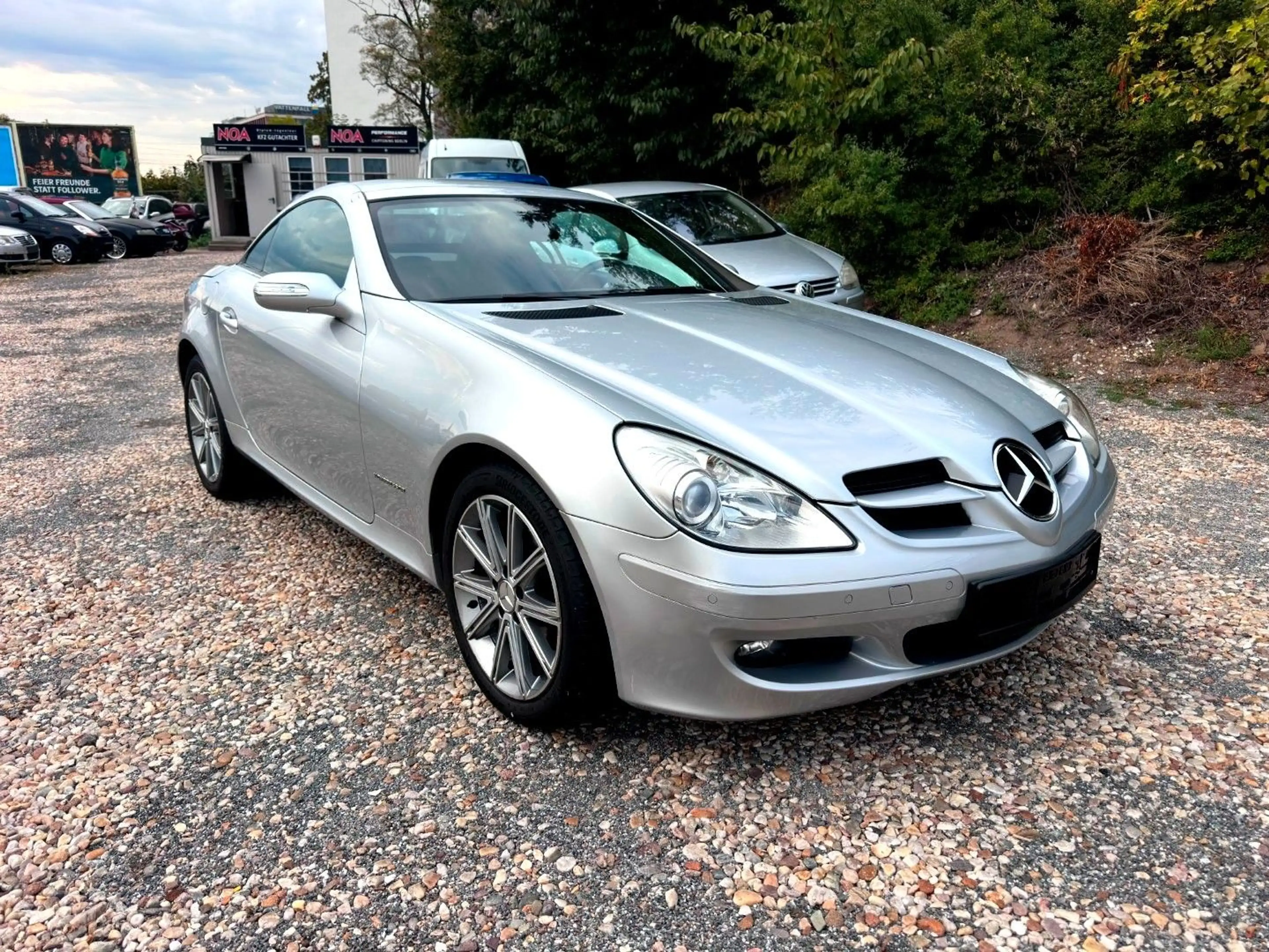 Mercedes-Benz SLK 200 + Cabrio + Automatik + Leder + PDC — photo 7