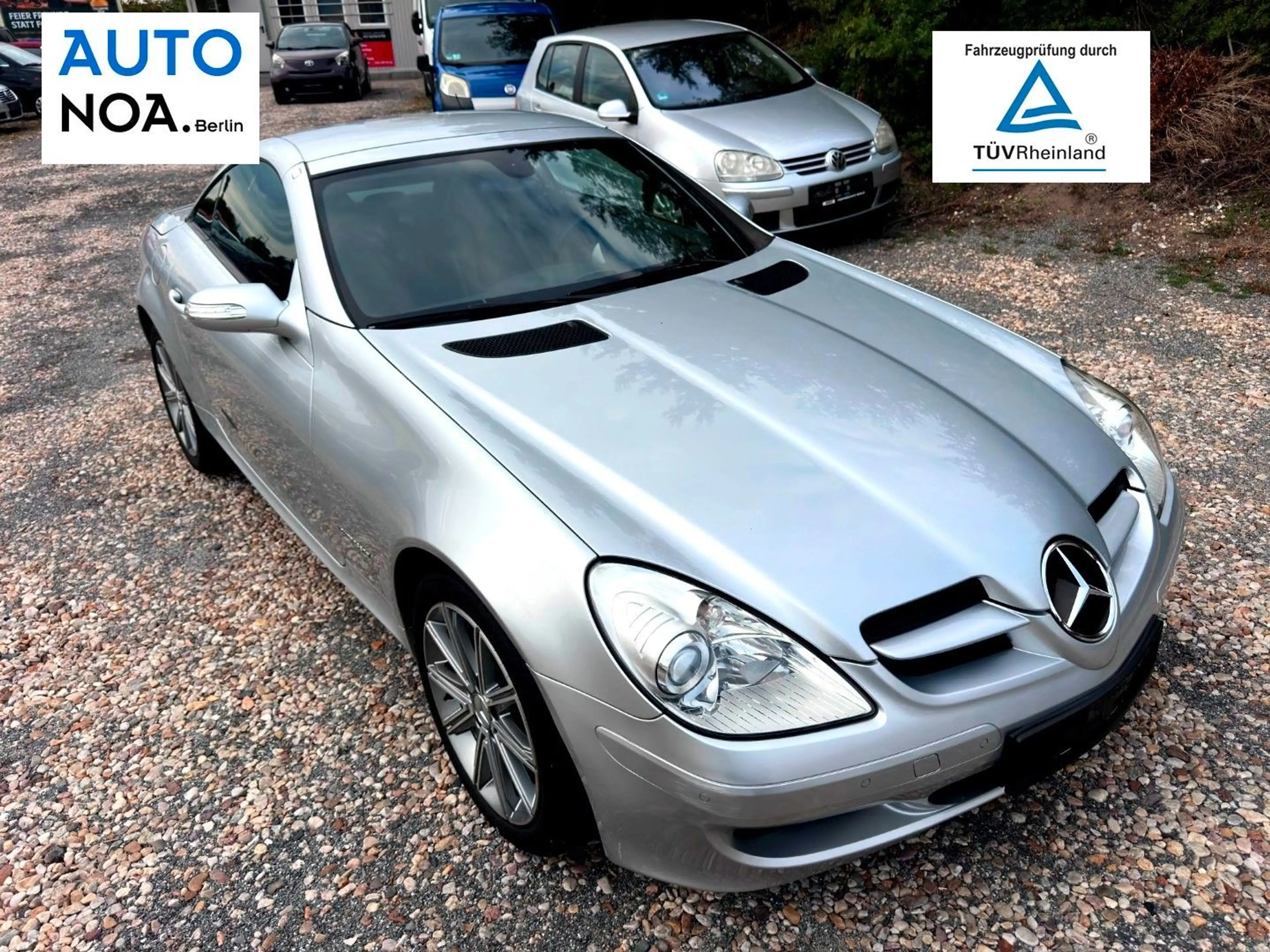 Mercedes-Benz SLK 200 + Cabrio + Automatik + Leder + PDC