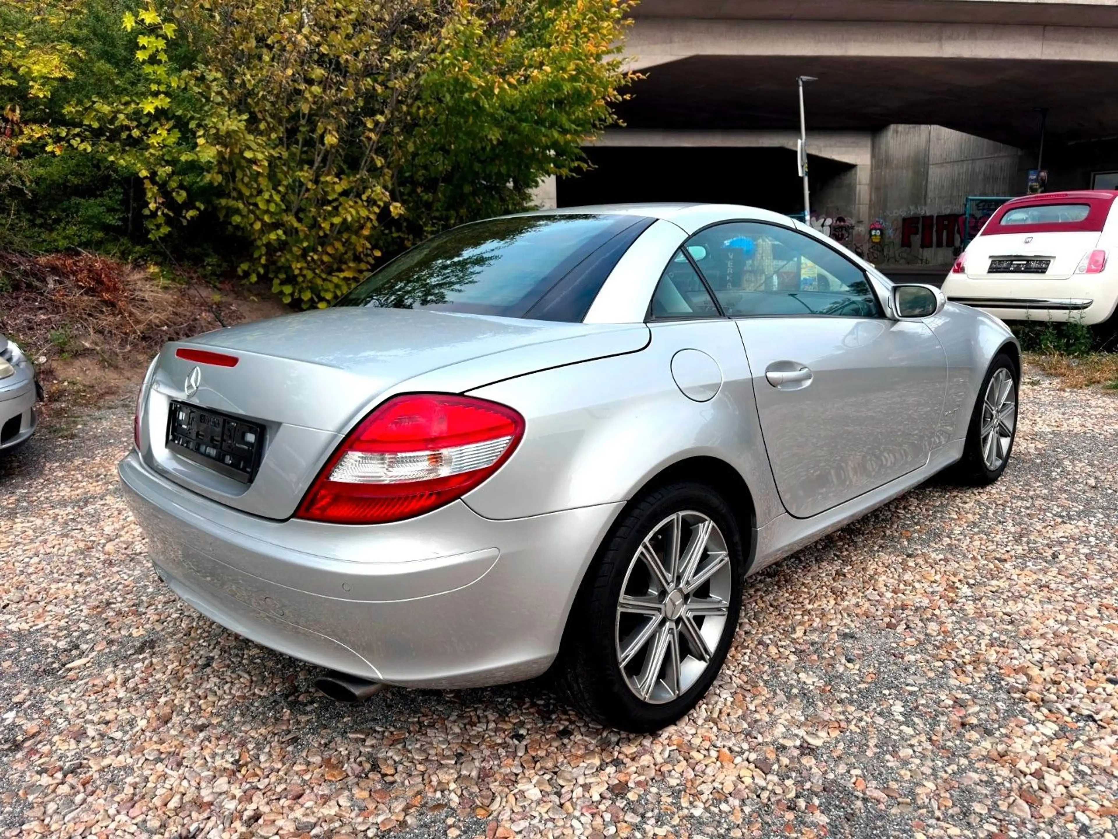 Mercedes-Benz SLK 200 + Cabrio + Automatik + Leder + PDC — photo 11