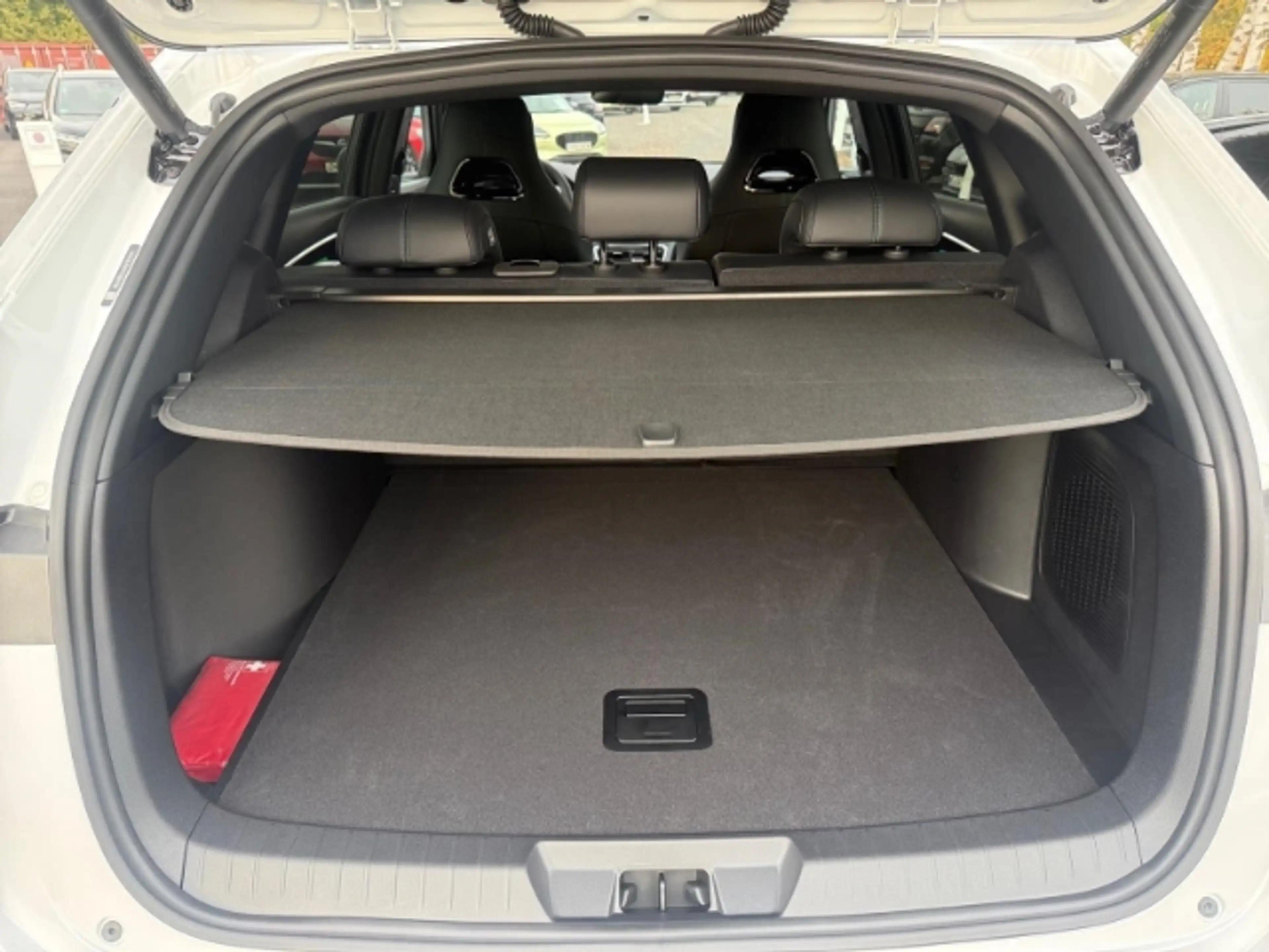 BYD Seal U Design+ 360 Grad Kamera+ HEAD-UP-Display+ Klimasit — photo 12