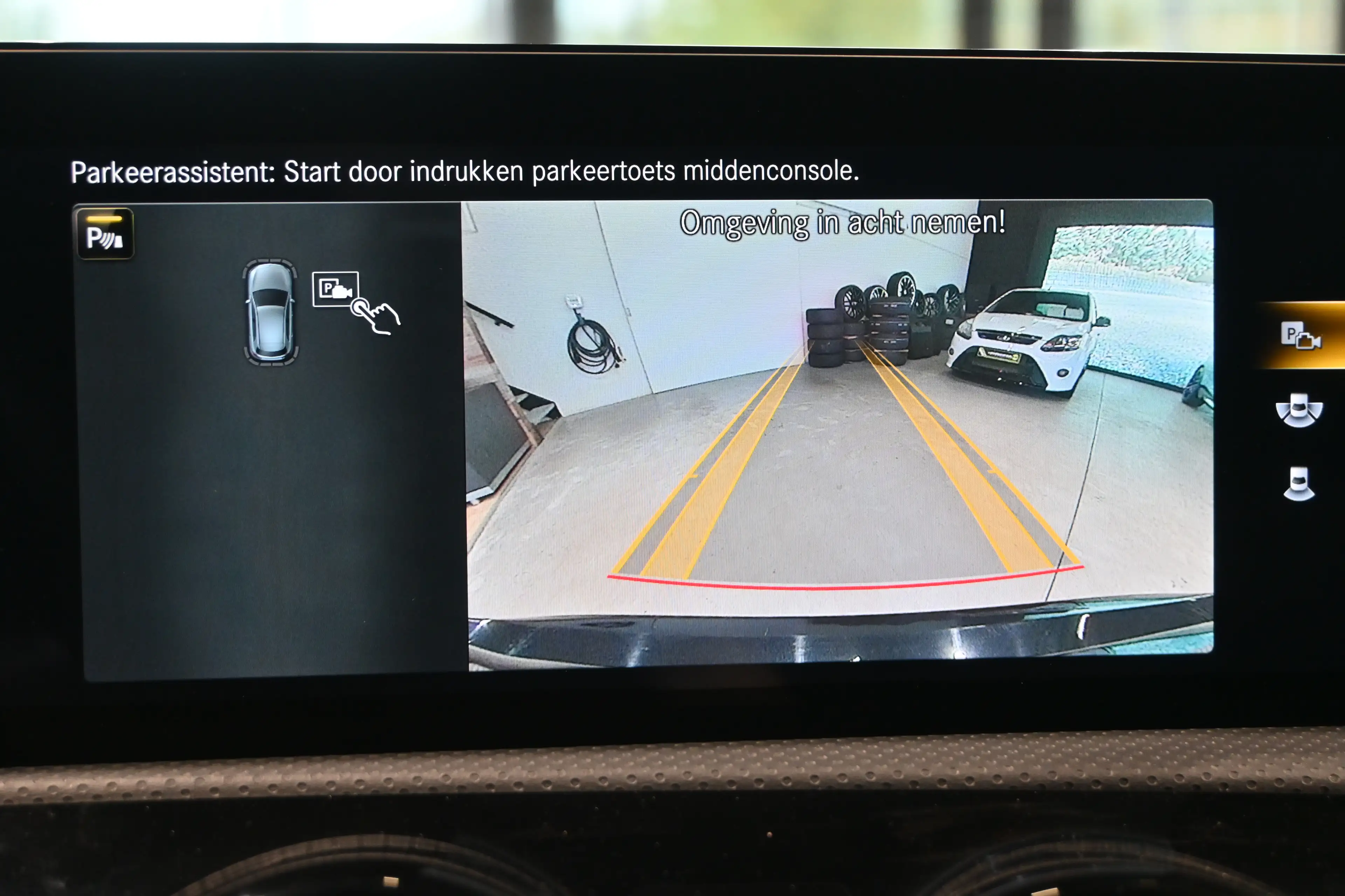 Mercedes-Benz A 35 AMG 4Matic **LED/LEDER/ALCANTARA/CC/DAB/NAV/CAM** — photo 34