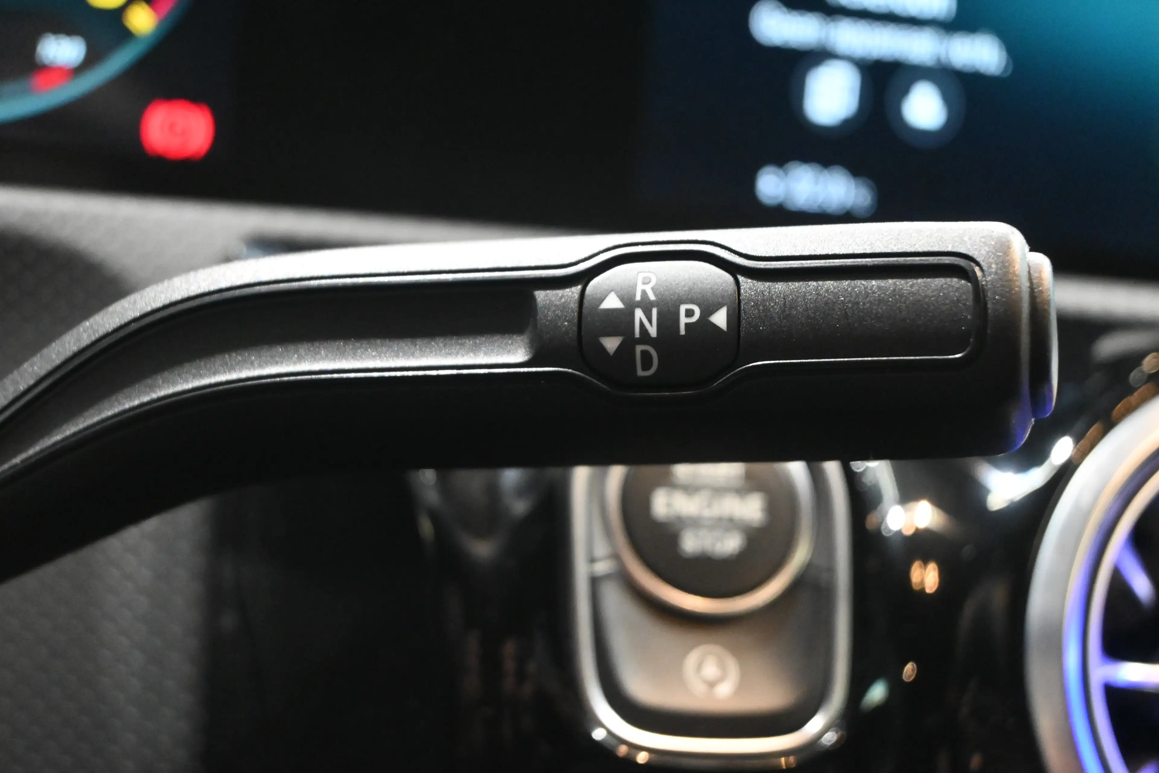 Mercedes-Benz A 35 AMG 4Matic **LED/LEDER/ALCANTARA/CC/DAB/NAV/CAM** — photo 15