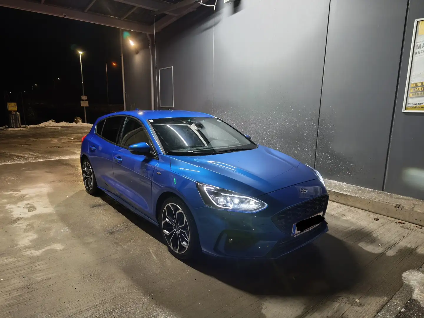 Ford Focus 1.5 EcoBoost Start-Stopp-System Aut. ST-LINE - 2