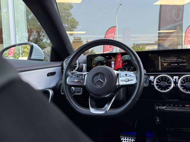 Mercedes-Benz CLA 200 AMG Line / WIDE SCREEN / SFEERVERLICHTING / CAMERA / CARPLAY / — photo 22