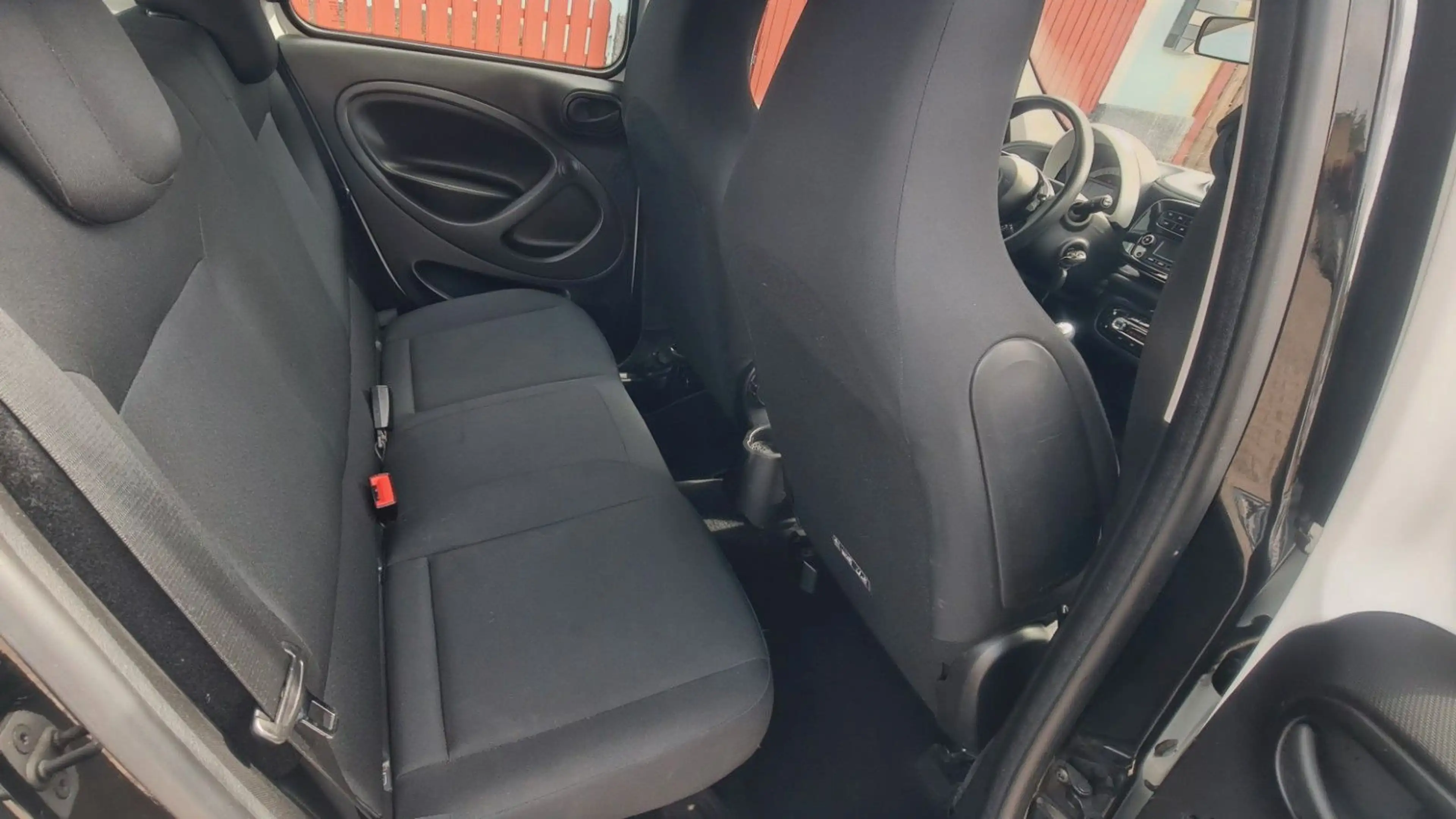 smart forFour forfour Basis 52 kW, Klima,Euro6,Tüv 5/2 — photo 10
