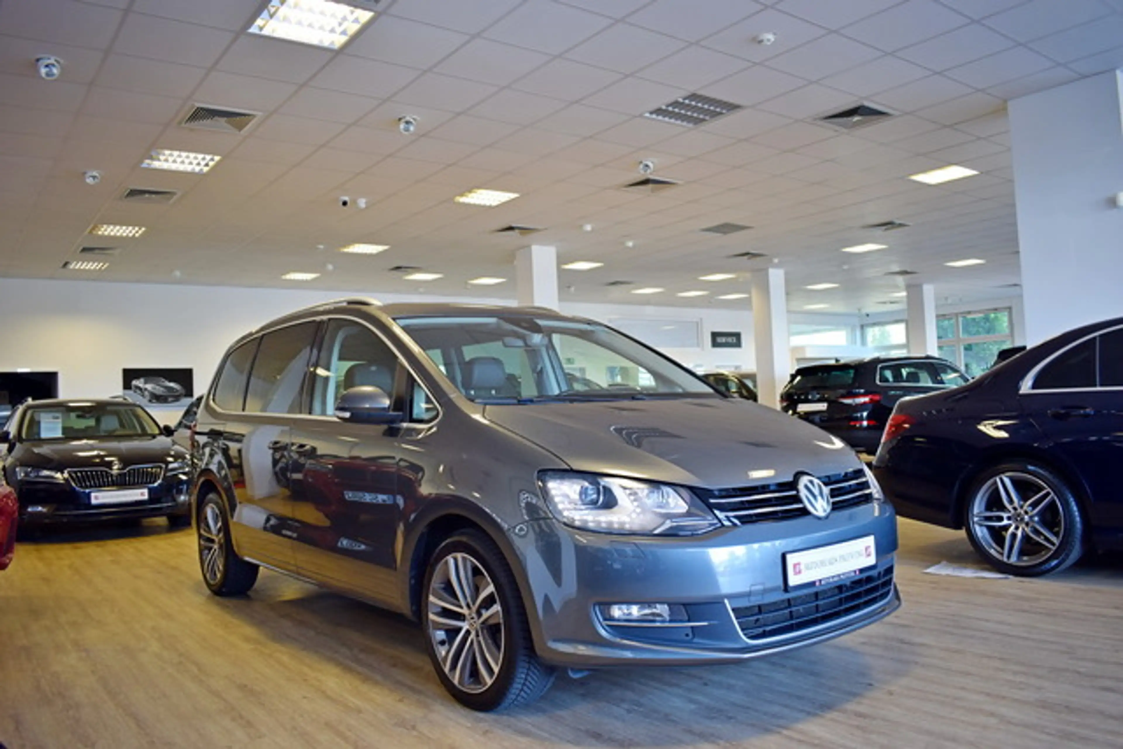 Volkswagen Sharan Highline BMT 7-SITZE/ACC/TOTW./EL.TÜREN — photo 3