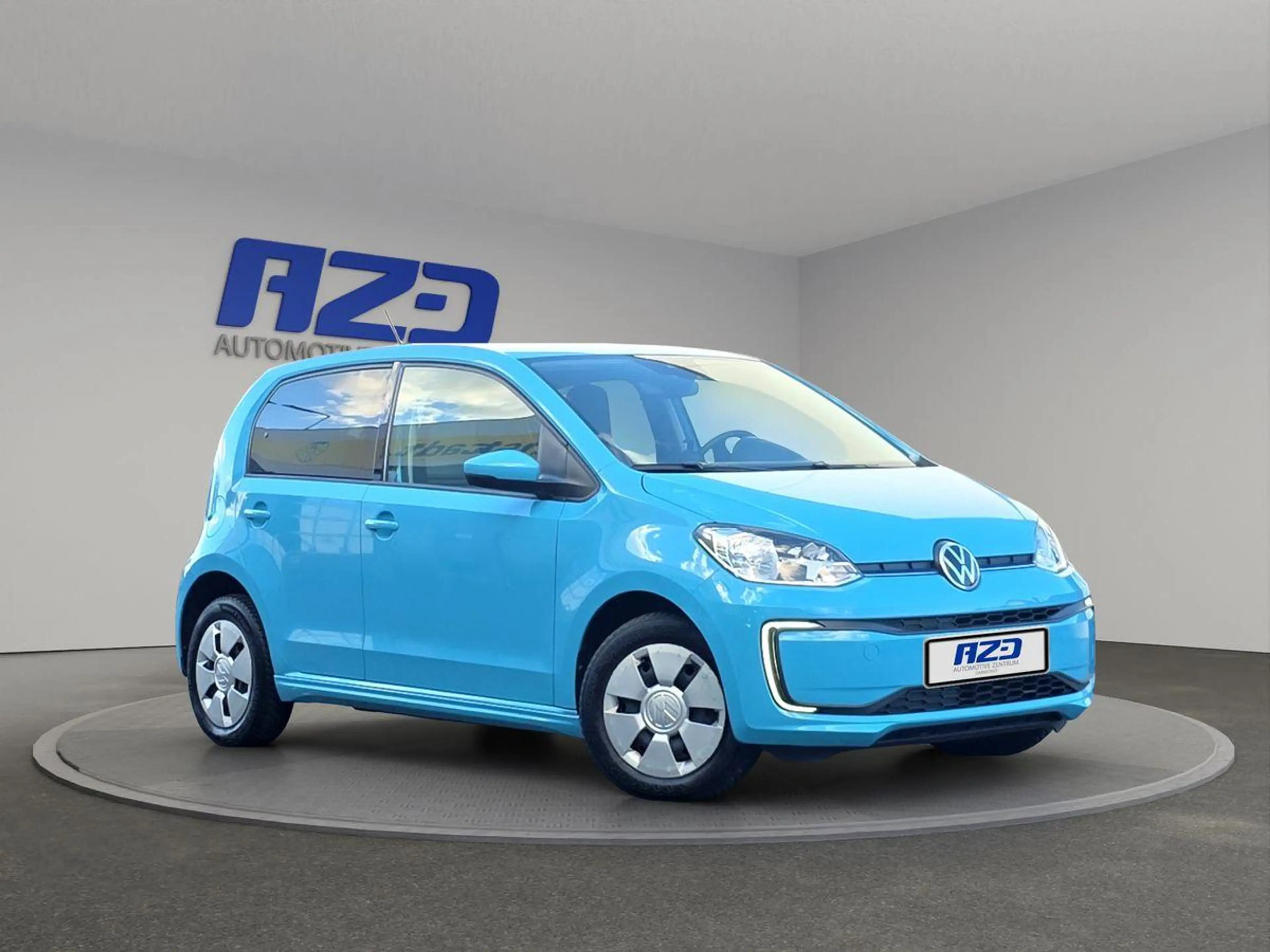 Volkswagen e-up! Style Plus CCS DAB SITZHZ 250KM-Reichweite — photo 3