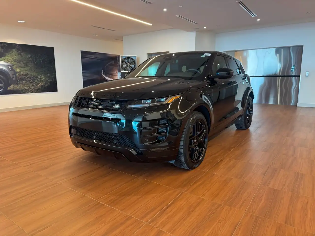 2026 Land Rover Range Rover Evoque