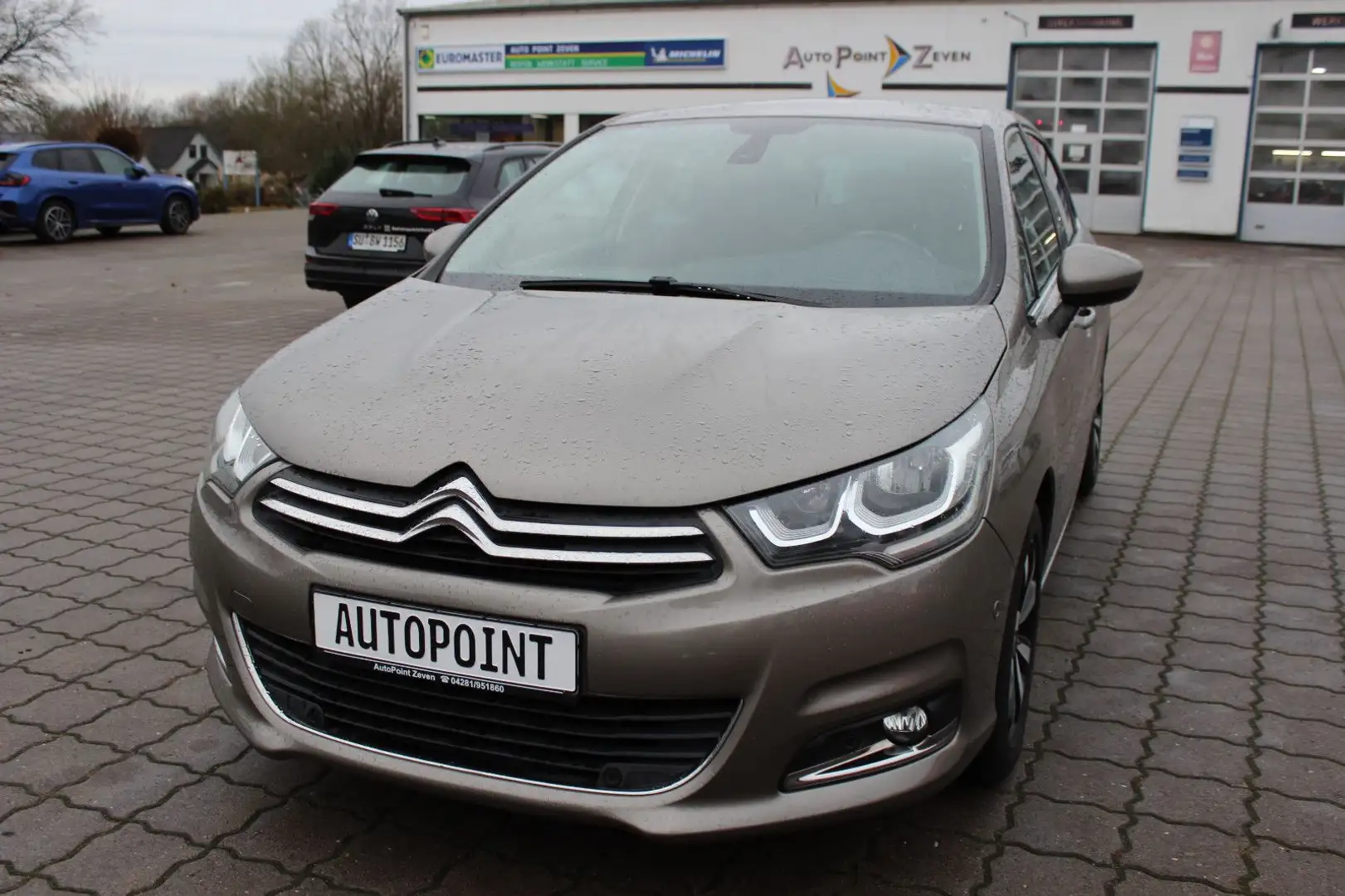 Citroen C4 Lim. Selection *GARANTIE* Grau - 1