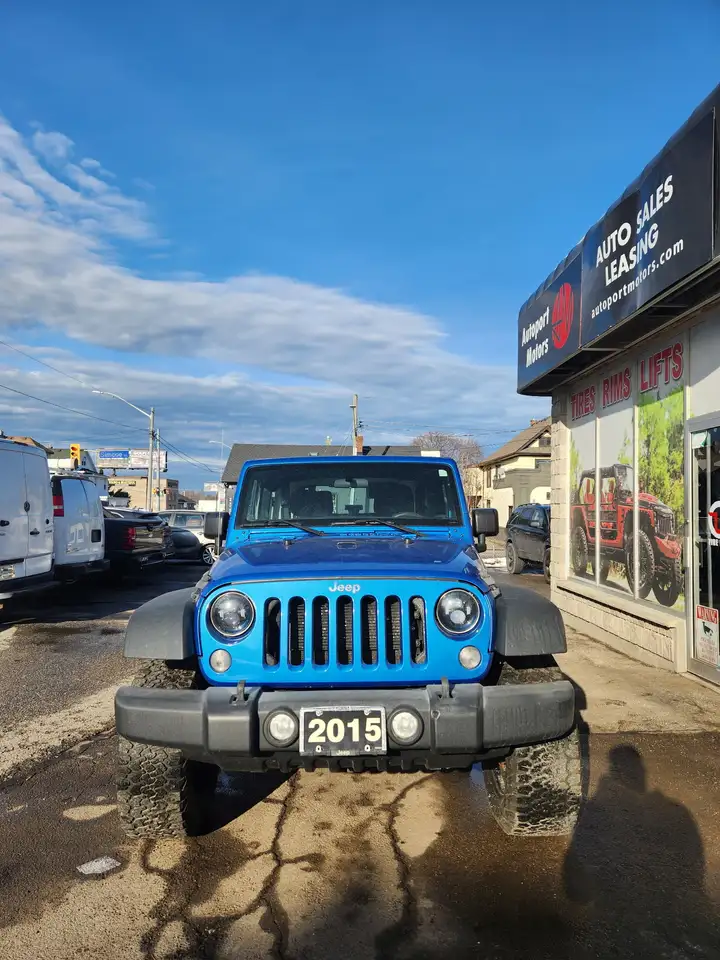 Jeep Wrangler снимка Jeep Wrangler