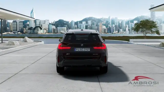 BMW X1 view 5