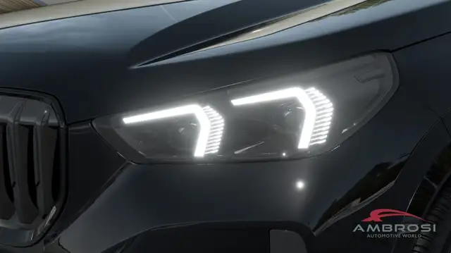 BMW X1 view 6