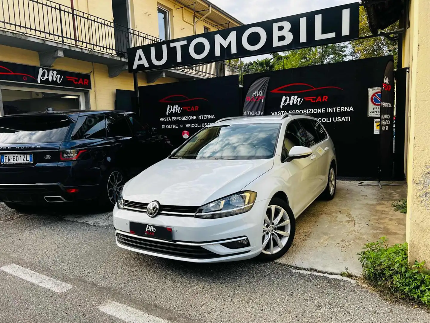 Volkswagen Golf Variant 1.6 TDI 115 CV DSG Executive BlueMotion Tech. Blanc - 1