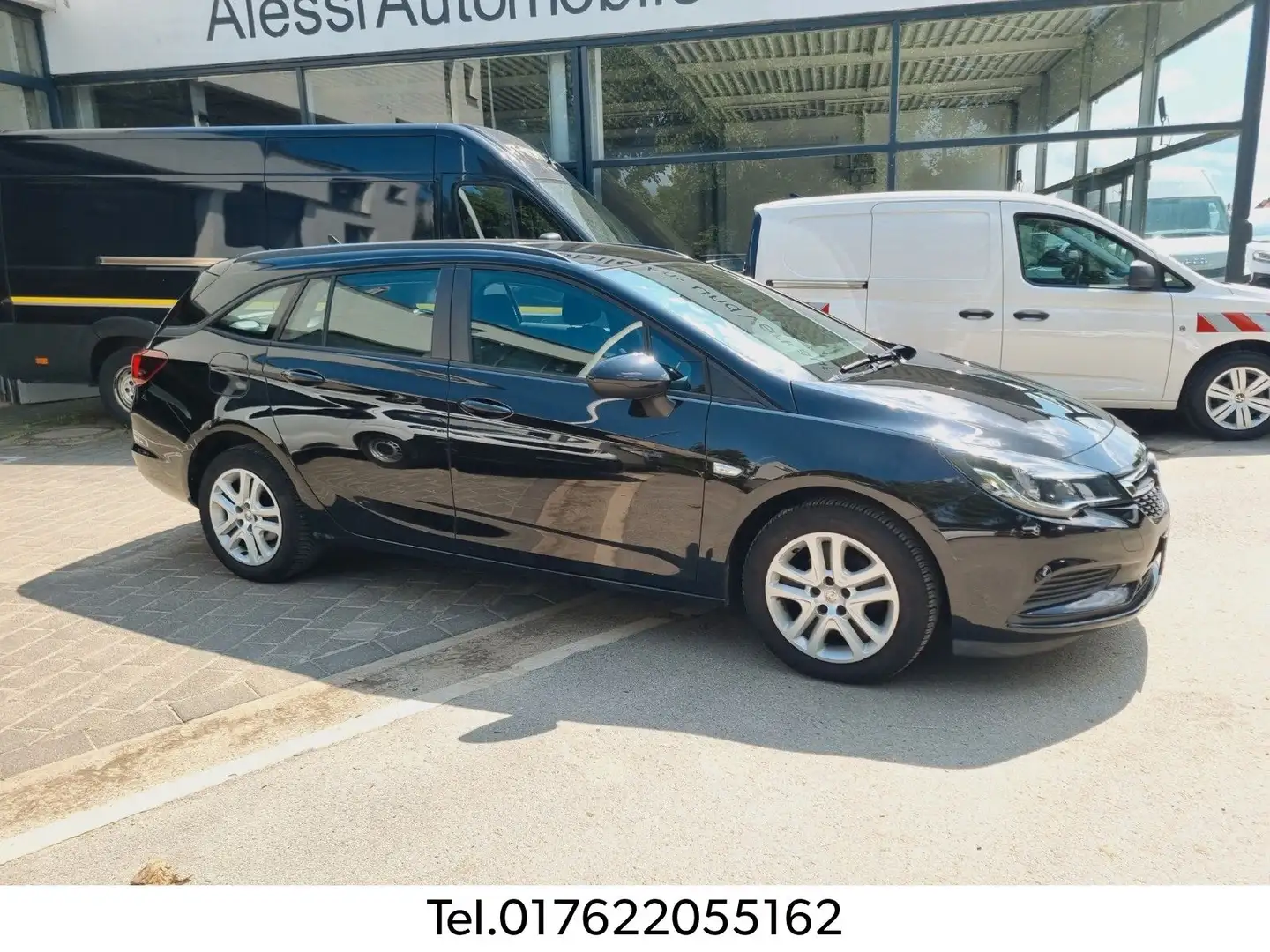 Opel Astra K Sports Tourer Edition Start/Stop Schwarz - 2