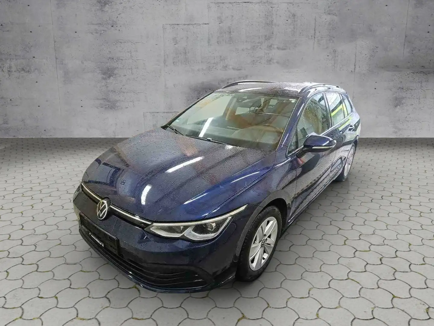 Volkswagen Golf Variant VIII Variant Life 1.5 eTSI DSG BusinessPrem. KLIM Bleu - 2