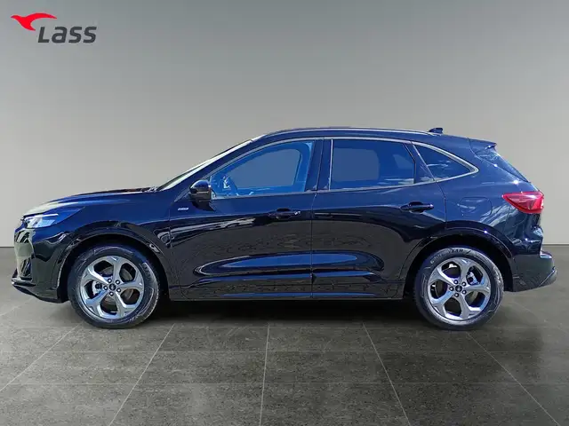 Ford Kuga view 3