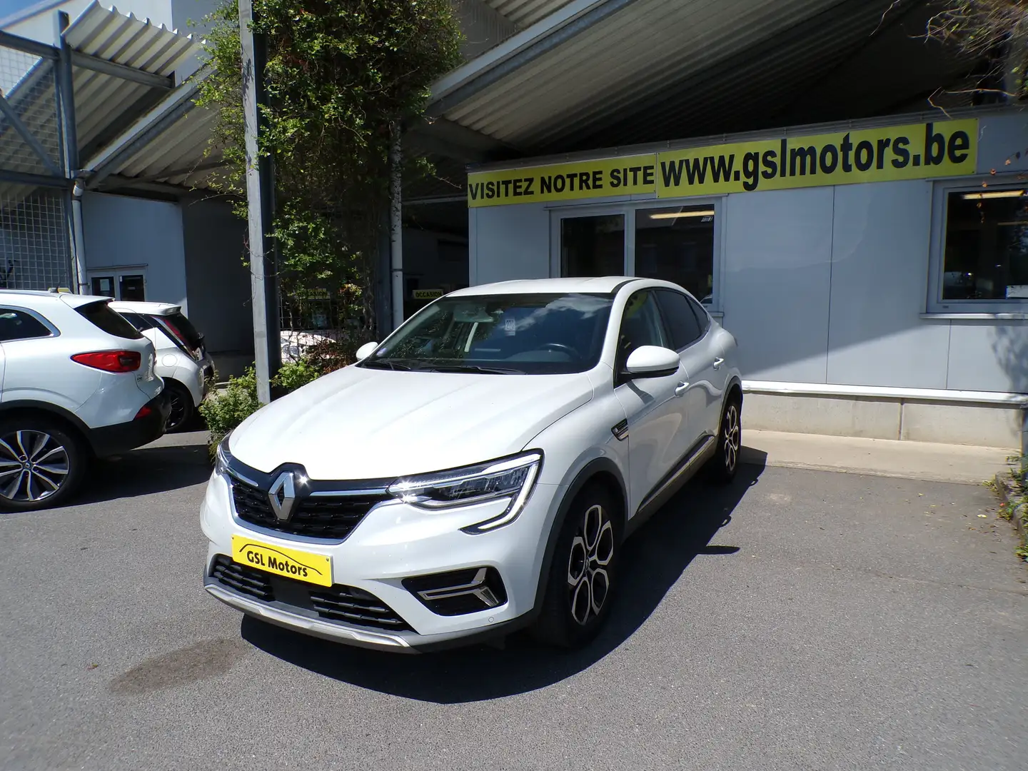 Renault Arkana 1.600cc  automatique blanc 08/22 61913km Airco GPS Blanc - 1