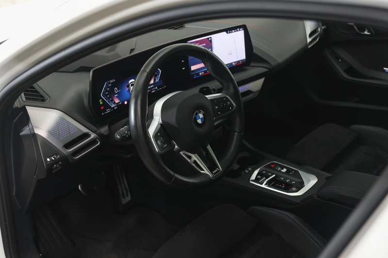 BMW 120 1 Serie M Sport Automaat / Panoramadak / M Sportst — photo 9