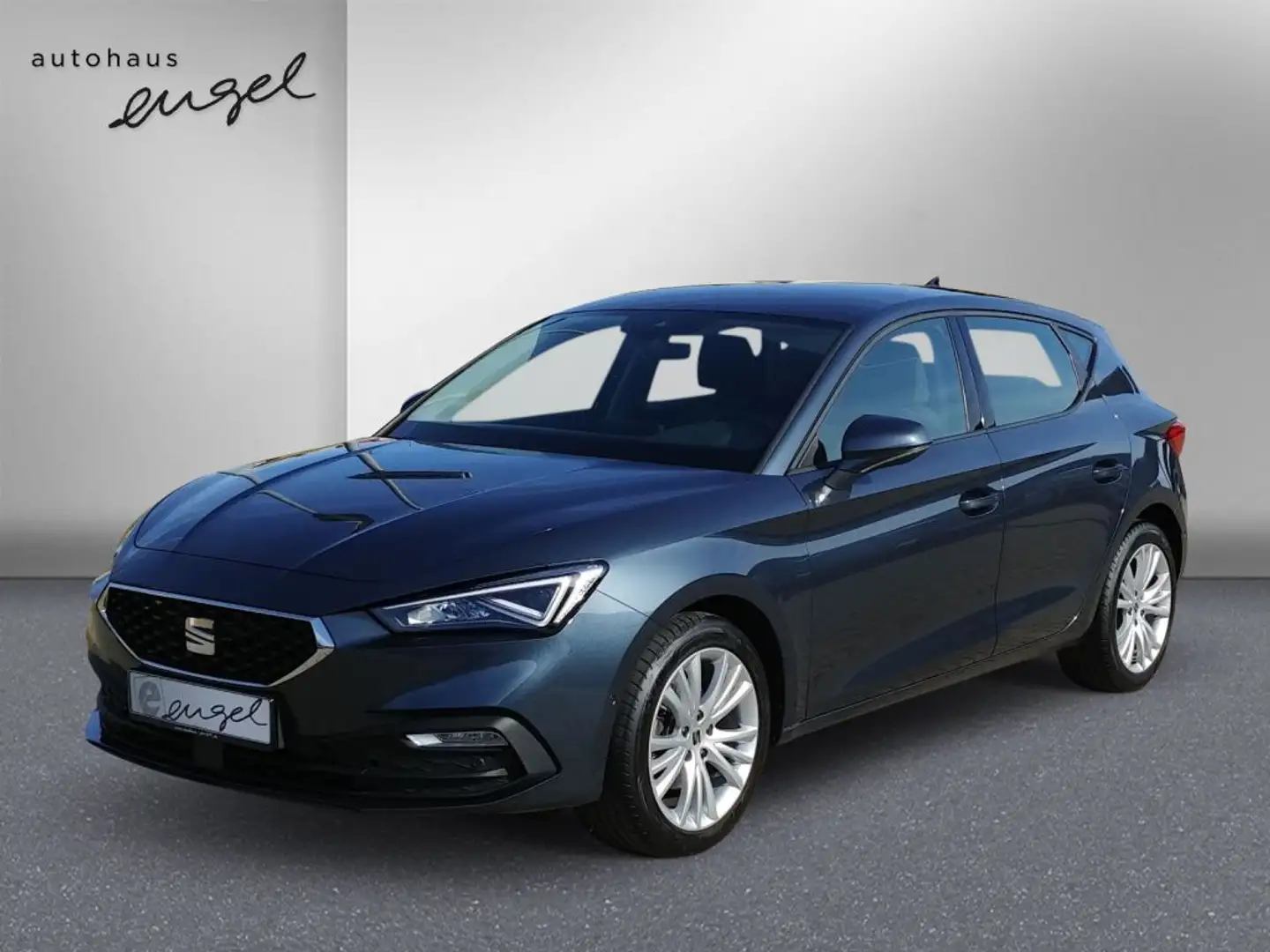 SEAT Leon Leon 2.0TDI Style,KLIMA,LED,NAVI,CARPLAY,SH,LH,ALU Grau - 1