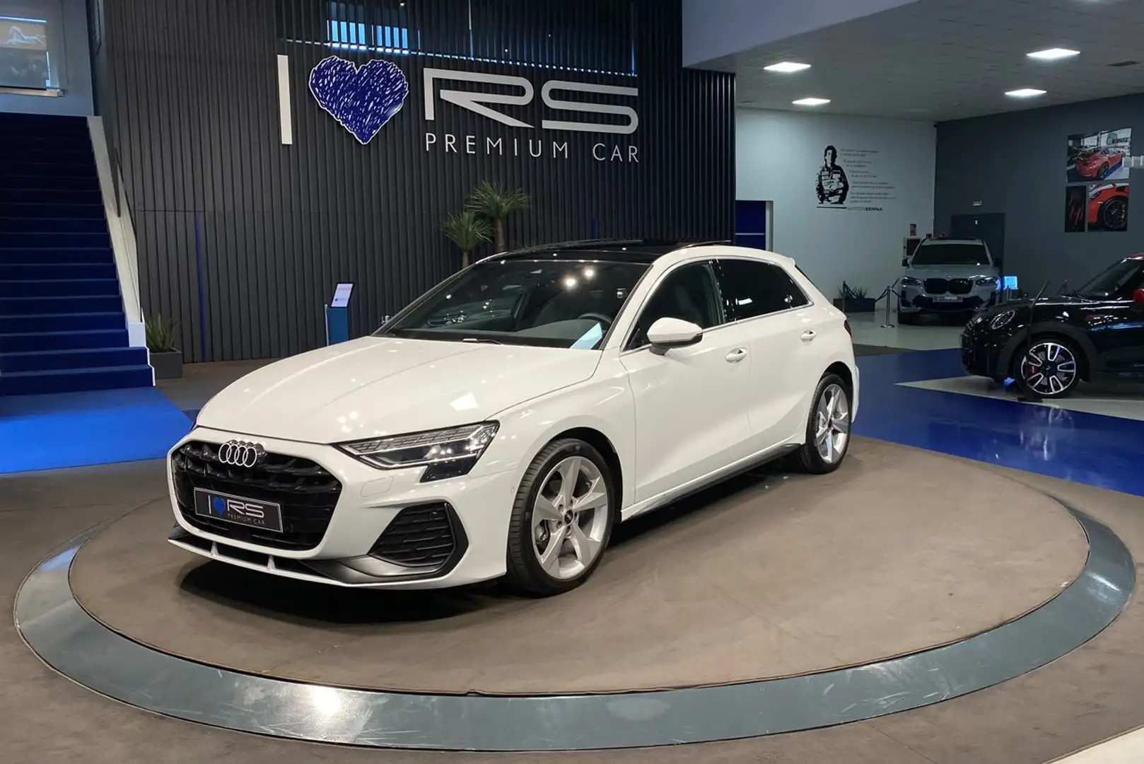 Audi A3 Sportback 35 TDI S line S tronic Fehér - 2