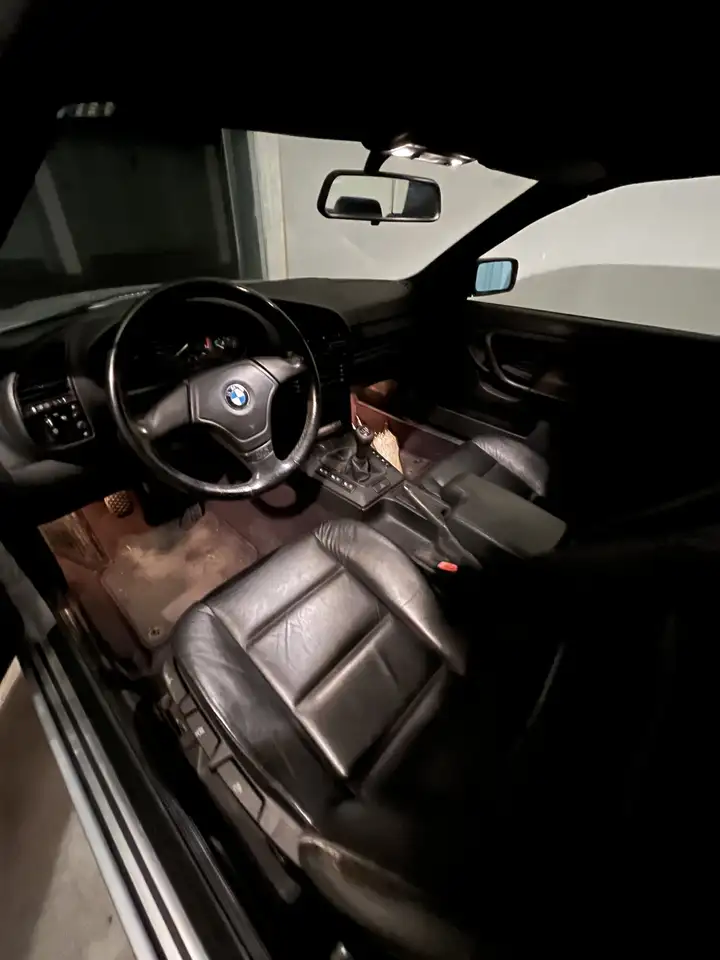 BMW 318i Cabrio c/hardtop, foto 6