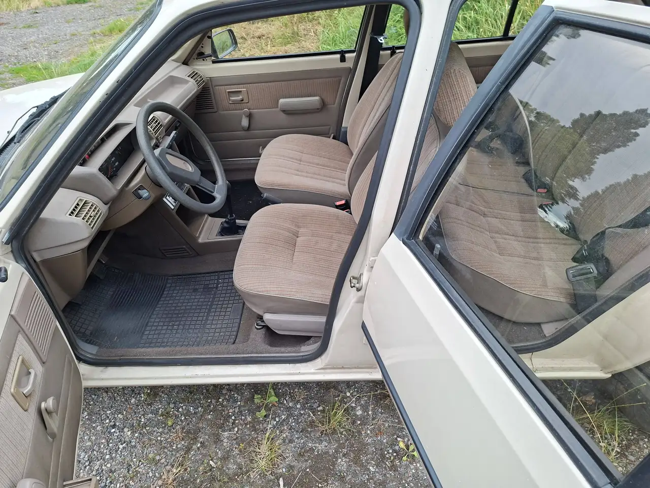 Peugeot 205 GT, foto 7