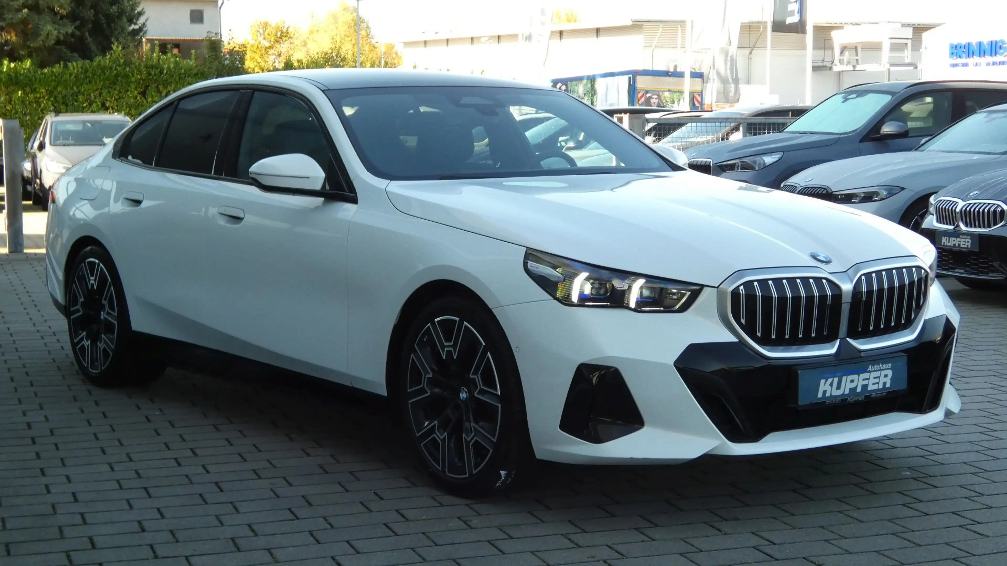 BMW 520 i M Sportp. ACC-AHK°Pano-Harm.Kardon°M-20 — photo 2
