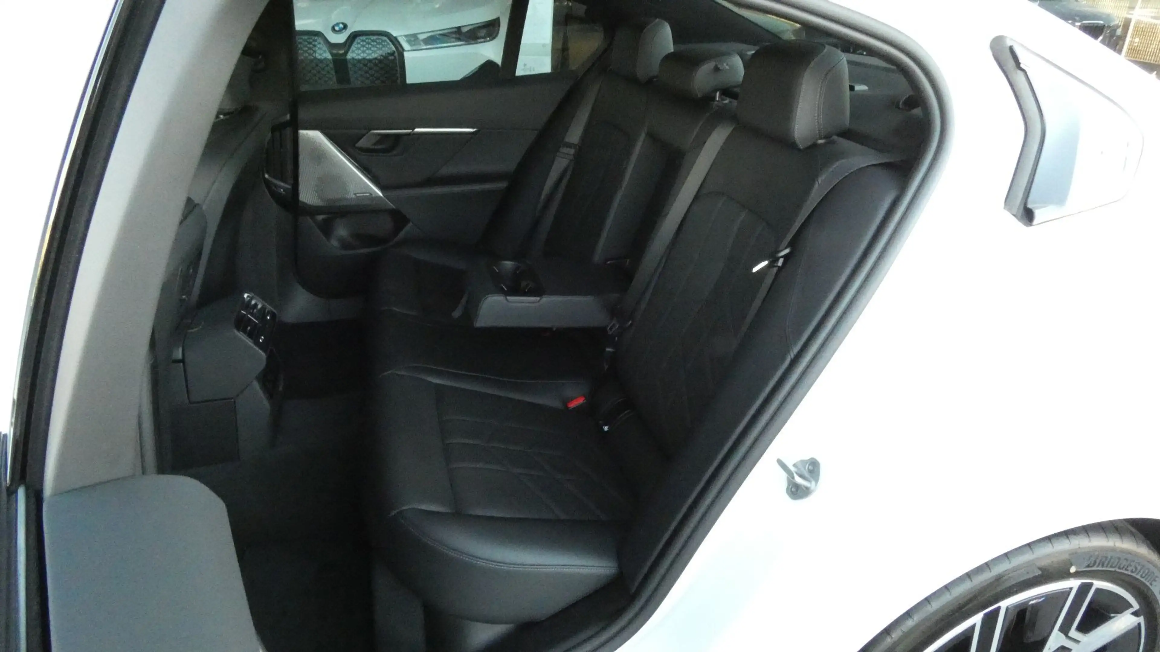 BMW 520 i M Sportp. ACC-AHK°Pano-Harm.Kardon°M-20 — photo 11