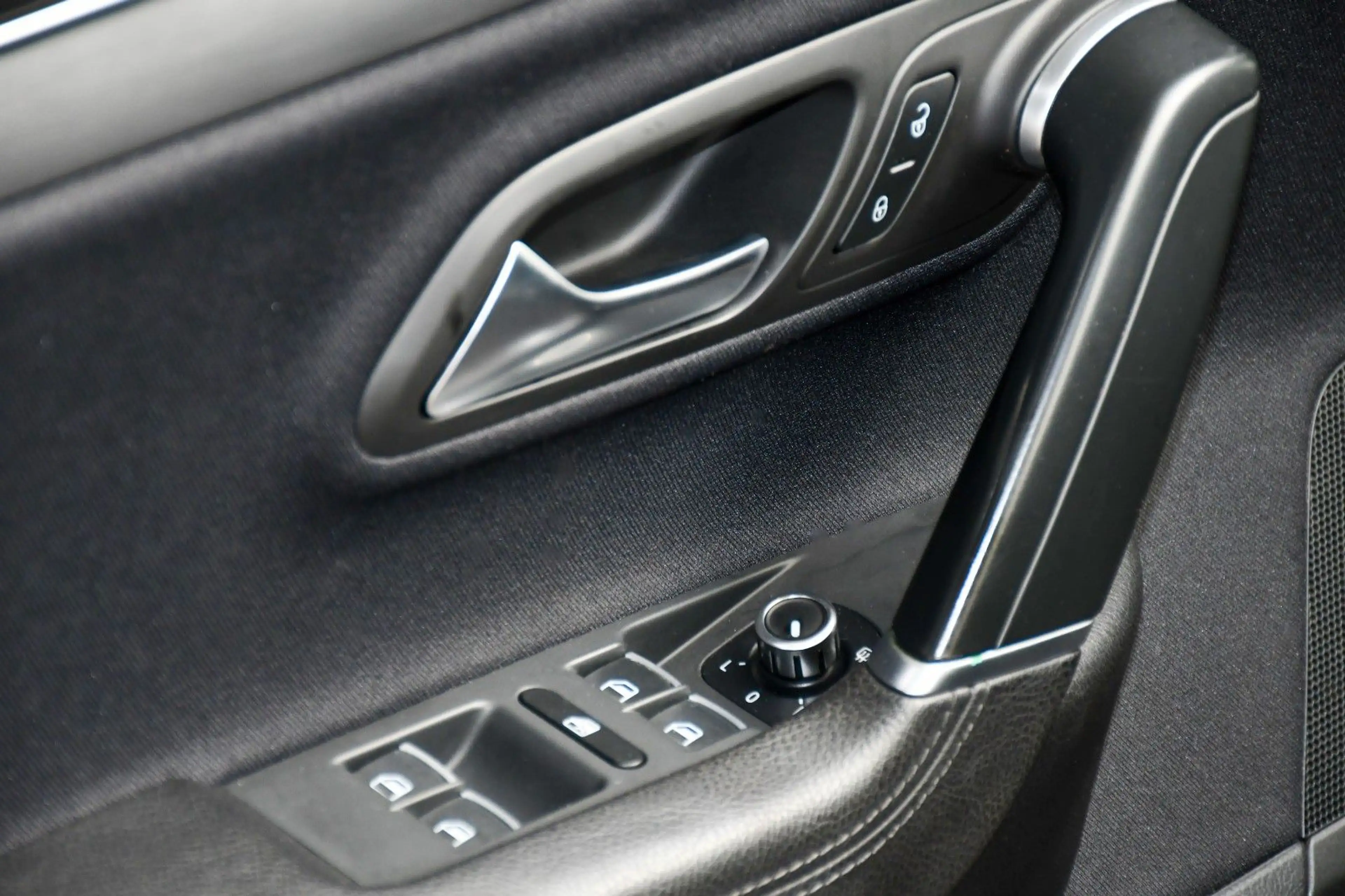 Volkswagen CC Navi Massage Sitzklima&Heizung Kamera Tempom. — photo 8