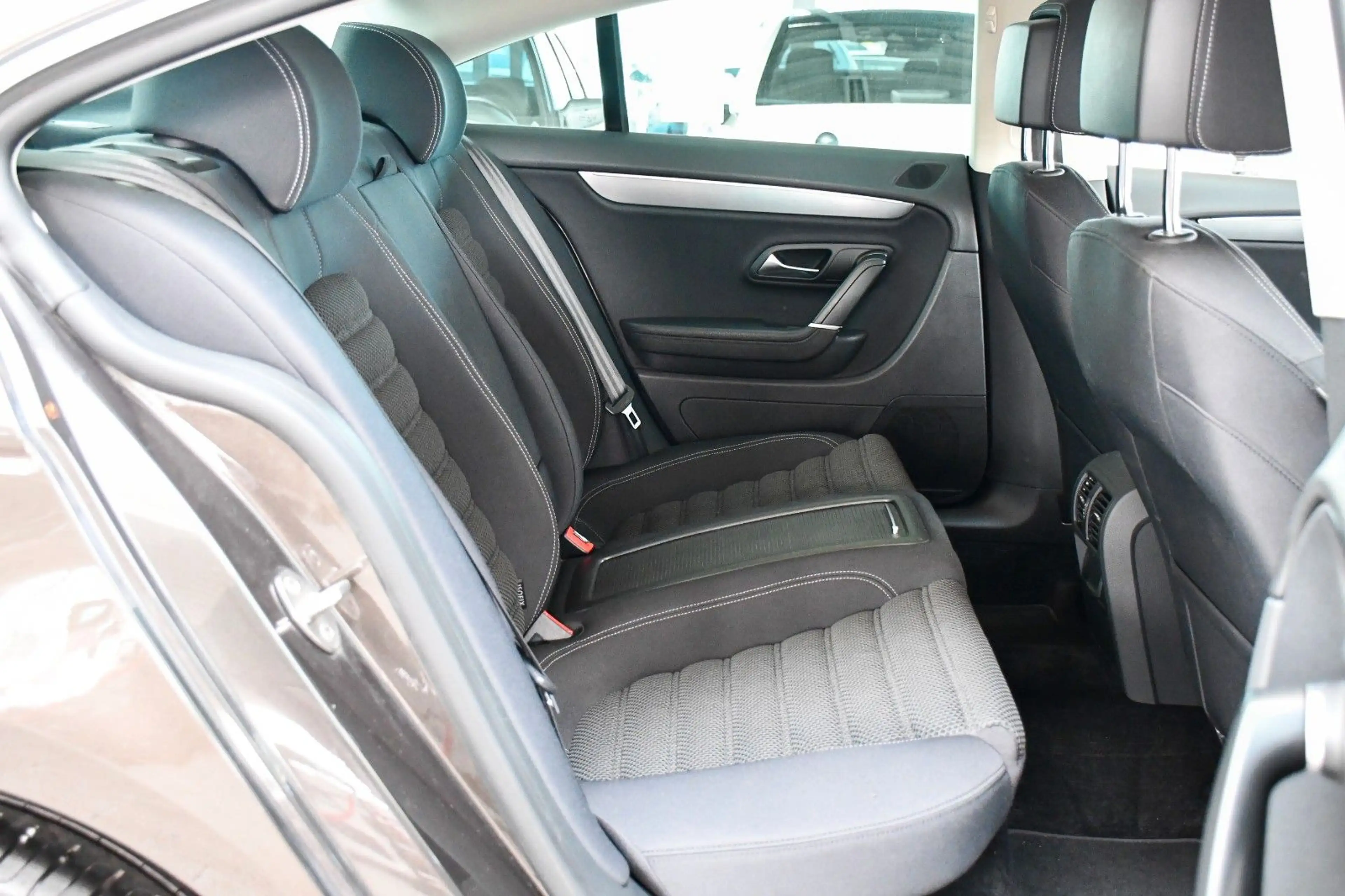 Volkswagen CC Navi Massage Sitzklima&Heizung Kamera Tempom. — photo 13