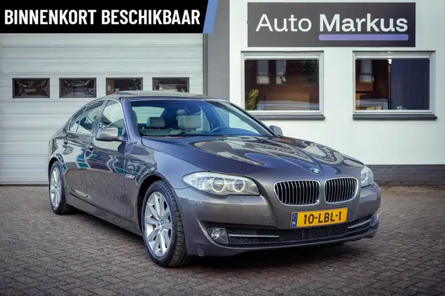 BMW 528 5-serie 528i High Executive|Pano|6-Cilinder|Leder|