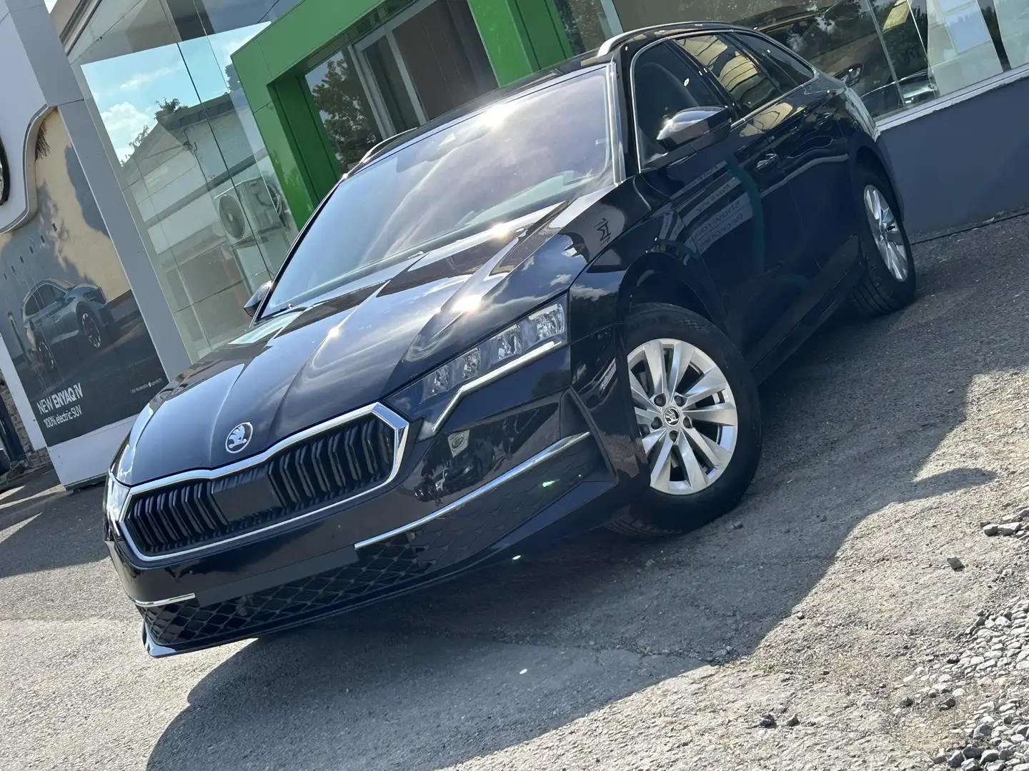 Skoda Octavia Combi 1.5TSI DSG•ACC•NAVIGATION•CarPlay Noir - 1
