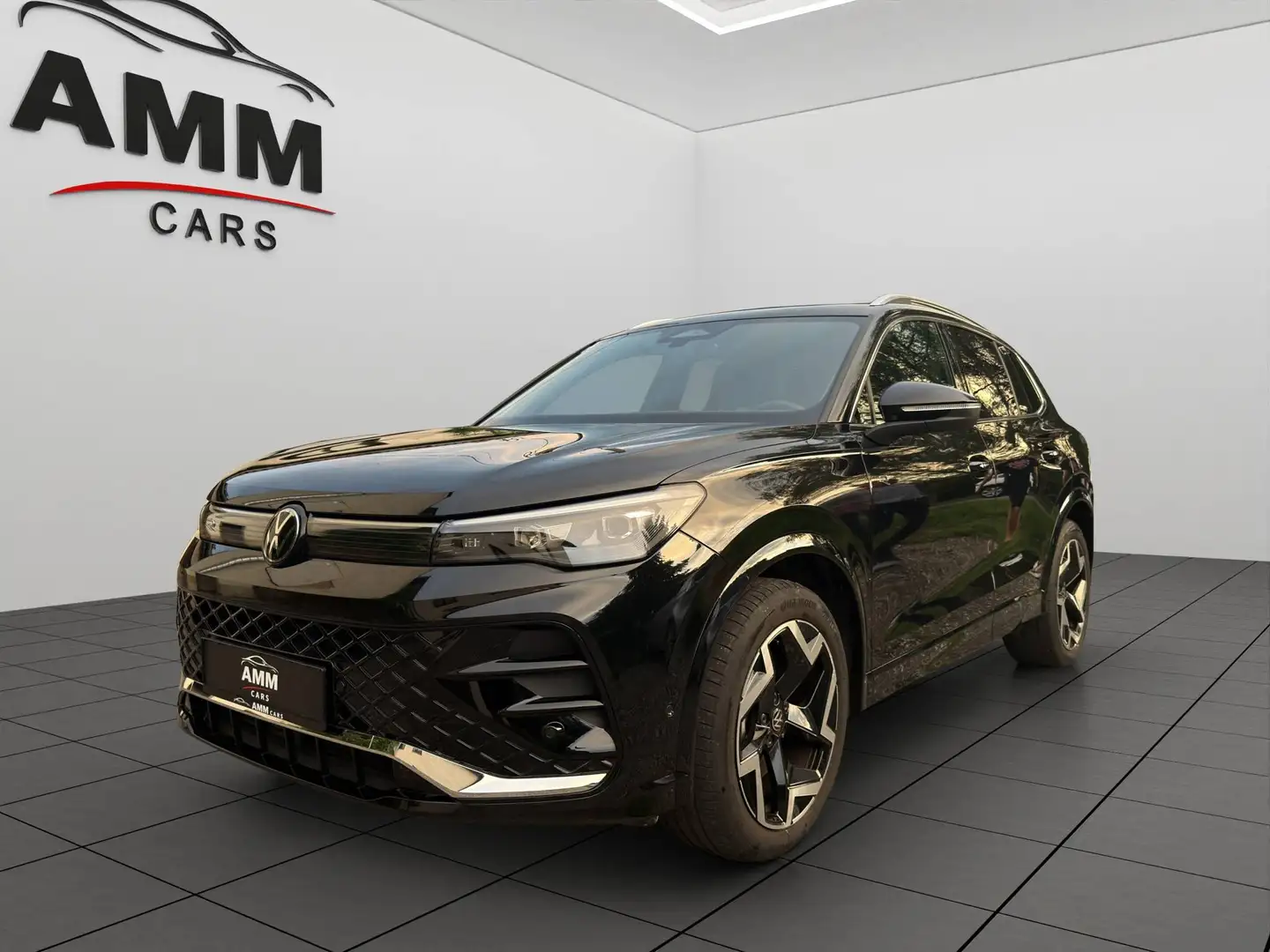 Volkswagen Tiguan 2.0 TDI 110 kW R-Line Massage*Metallic*Assist*Digital Cockpit Schwarz - 2