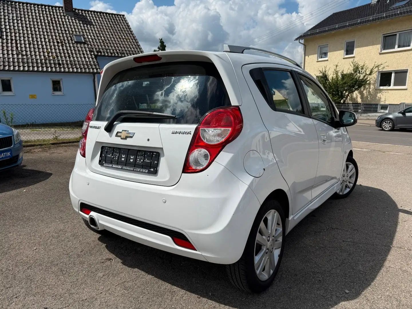 Chevrolet Spark 1.2 LTZ Finanzierung/Garantie Weiß - 2