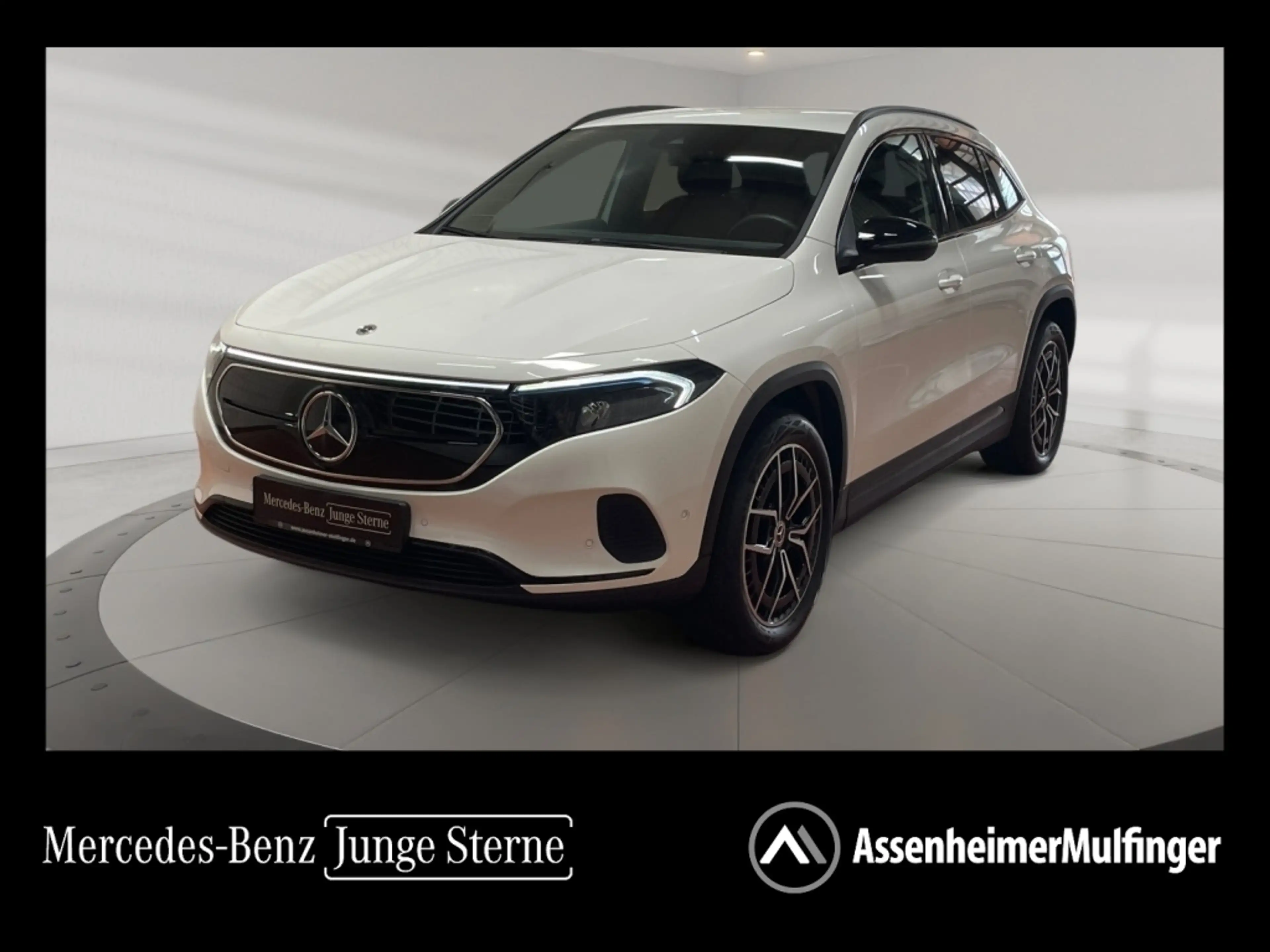 Mercedes-Benz EQA 300 4matic Progressive AMG+MBUX+Progressive